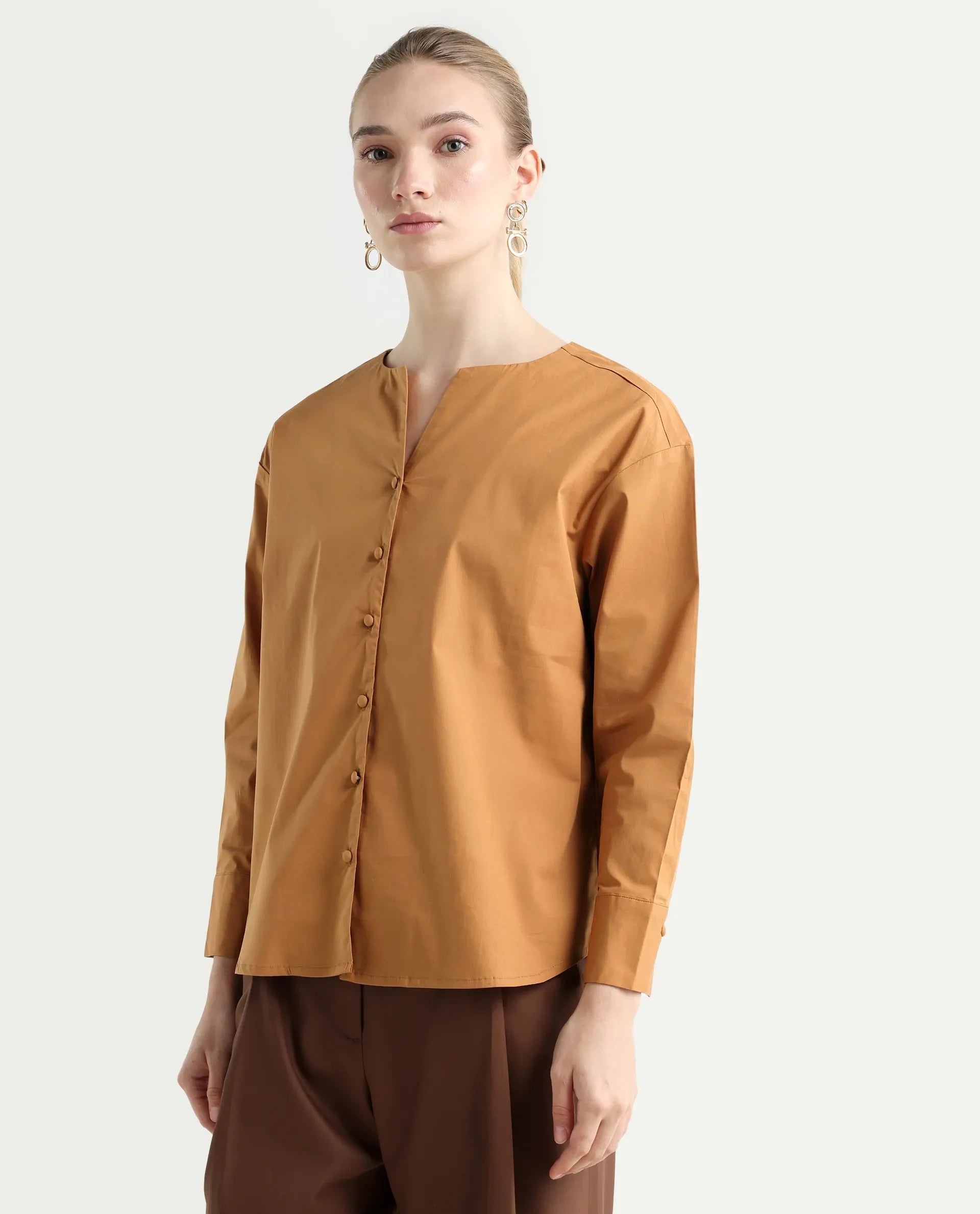 Rareism Women's Nagoya Light Brown Crew Neck Plain Cuffed Sleeve Regular Fit Top