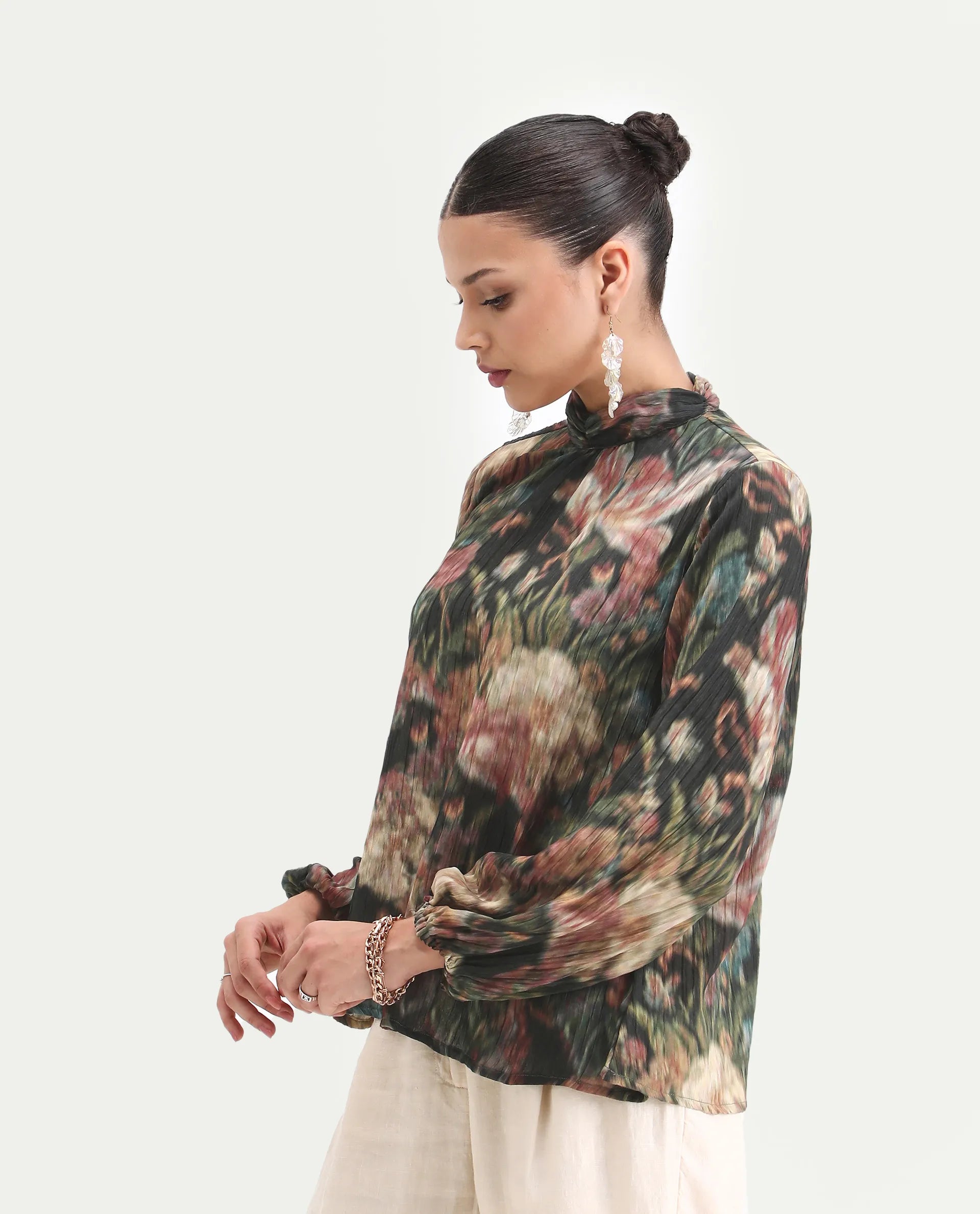 Rareism Women's Nehon Black Polyester Bishop Sleeve Band Collar Relaxed Fit Top