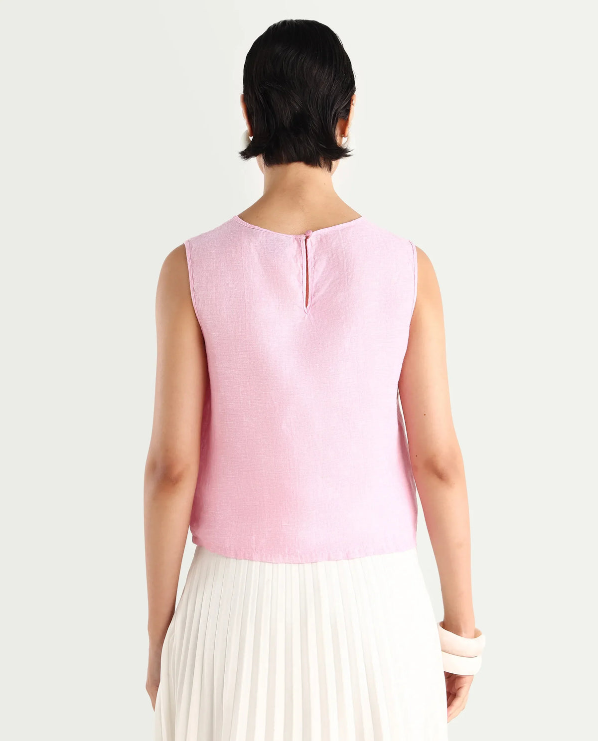 Rareism Women's Nenk Light Pink 100% Linen Sleeveless Crew Neck Regular Fit Plain Top