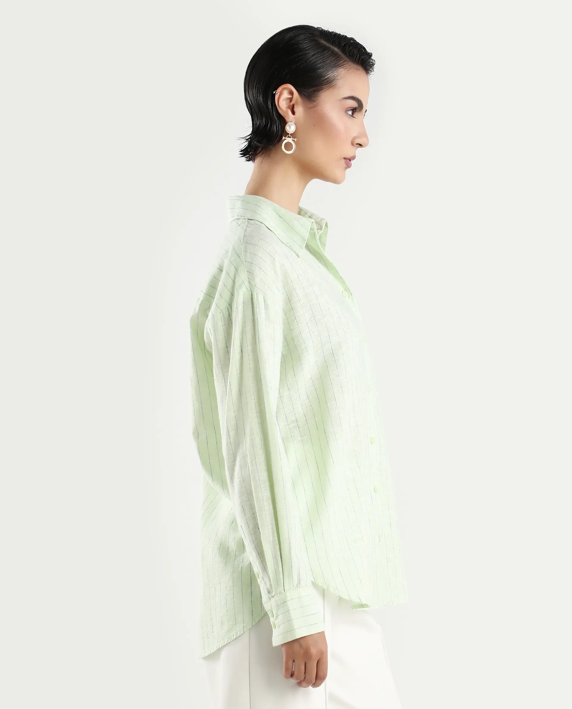 Rareism Women's Nenora Light Green Linen Spread Collar Boxy Fit Shirt