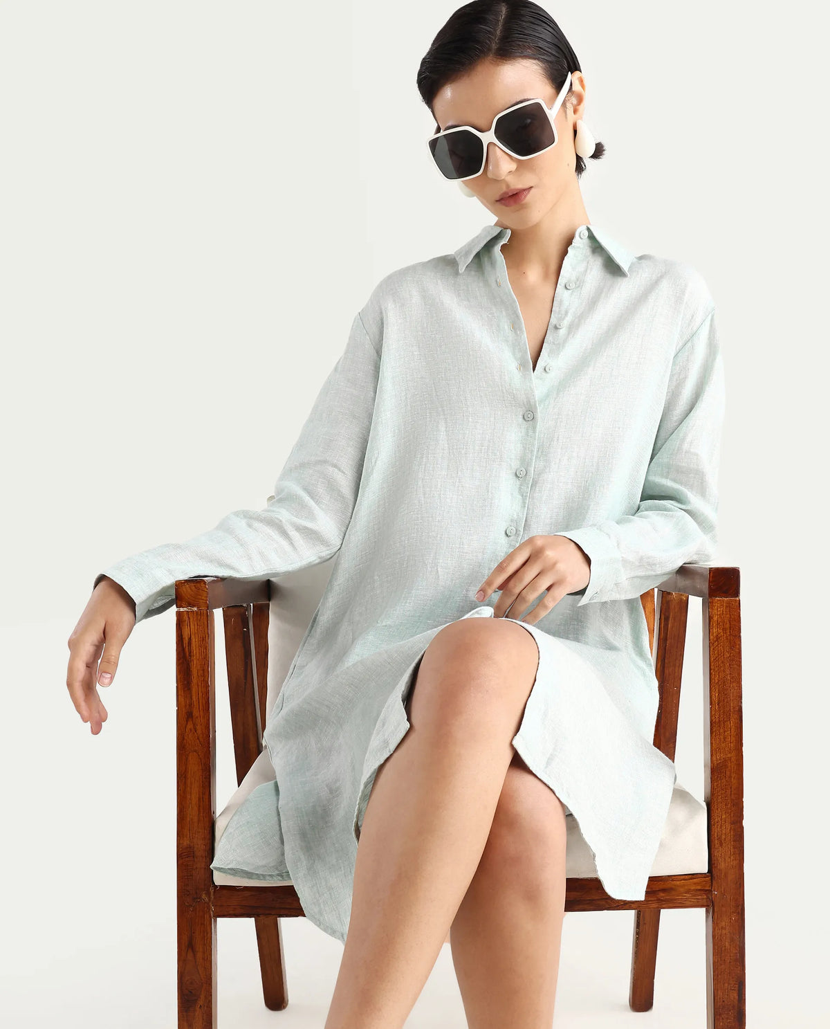 Rareism Women's Nentu Dusky Green 100% Linen Cuffed Sleeve Spread Collar Relaxed Fit Plain Dress