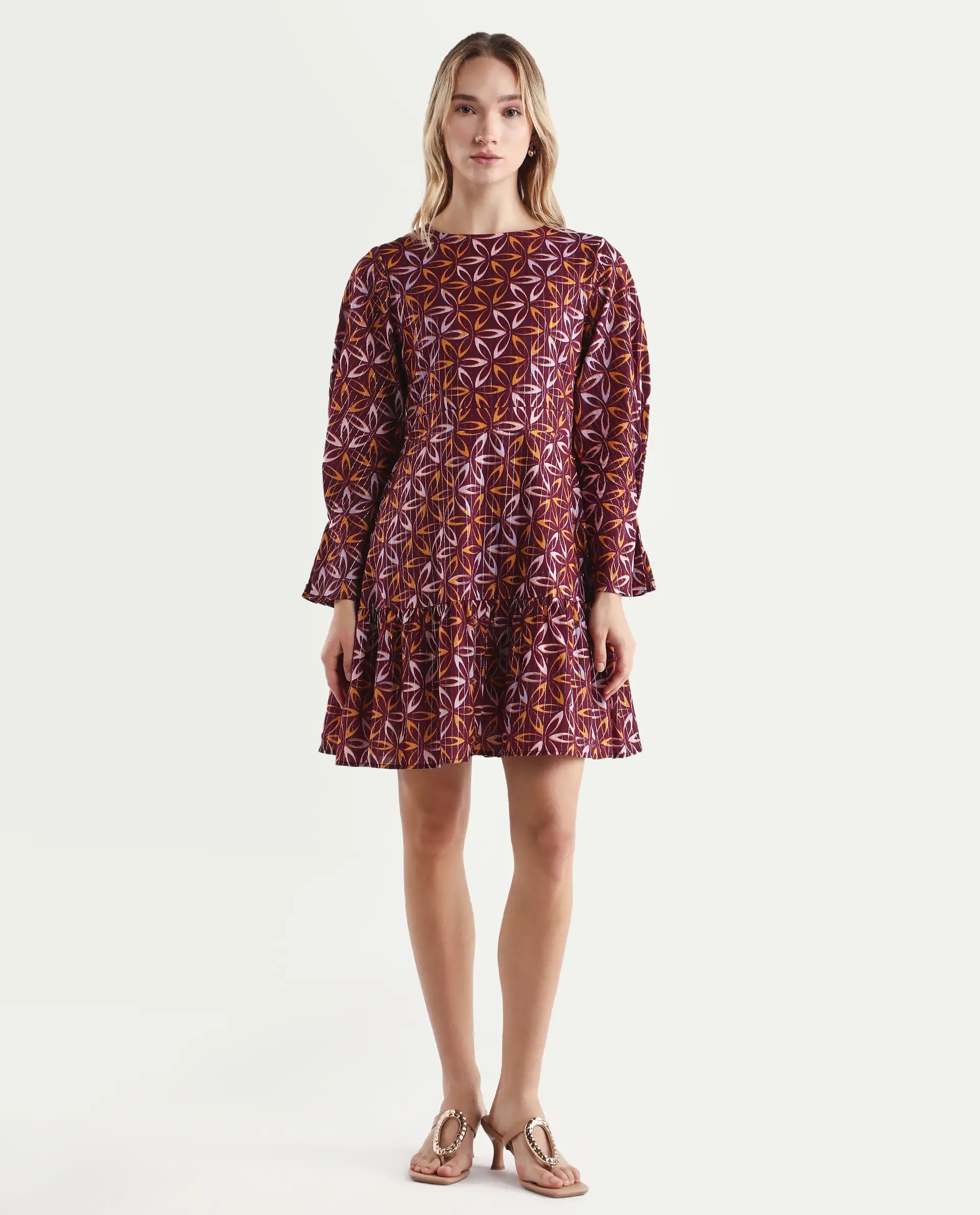 Rareism Women's Nesia Multi Cotton Sweetheart Neck Geometric Print Puff Sleeves Knee Length Tiered Dress