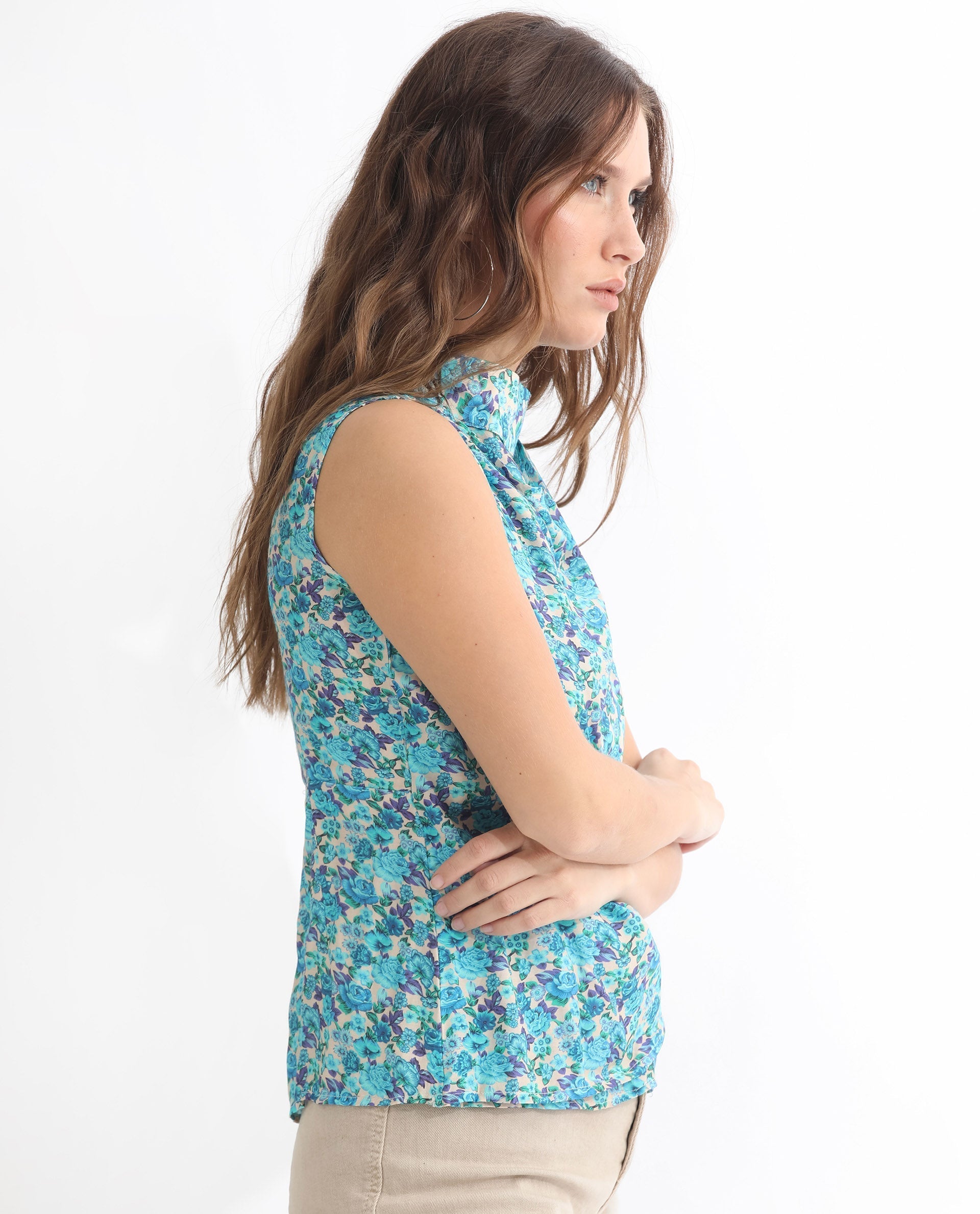 Rareism Women's Never Blue Cotton Blend High Neck Floral Print Sleeveless Tailored Top