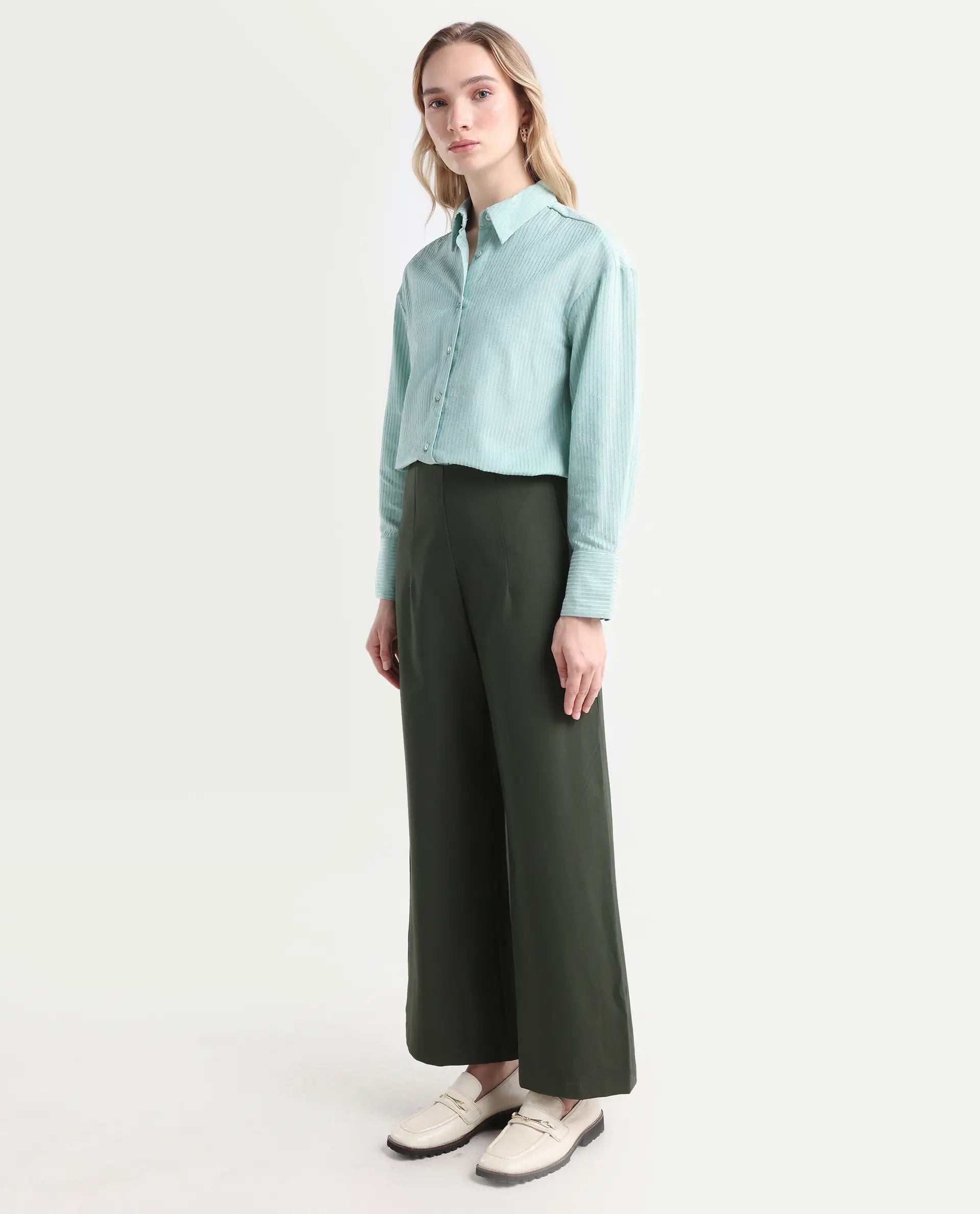 Rareism Women's Noahti Green Cotton Plain Ankle Length Wide Trouser
