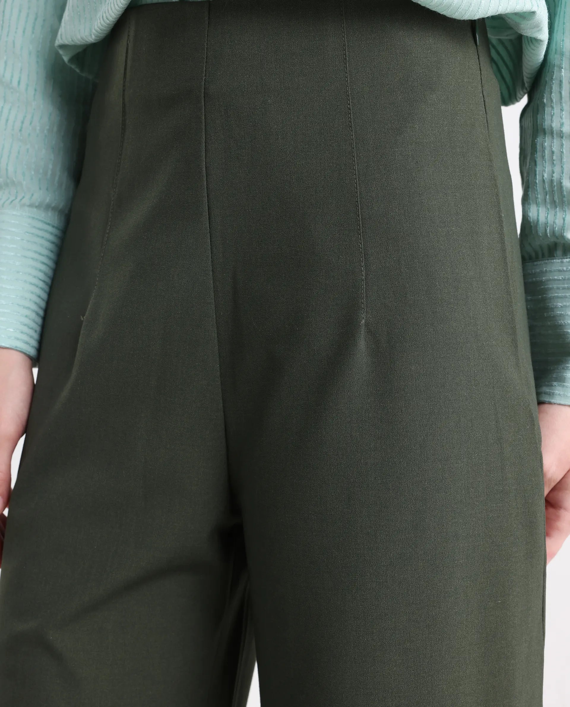 Rareism Women's Noahti Green Cotton Plain Ankle Length Wide Trouser