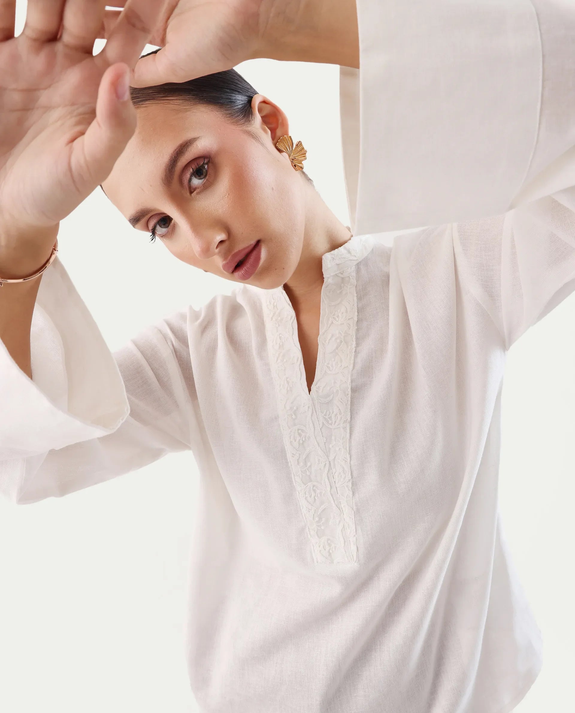 Rareism Women's Nubank Off White Cotton Blend Mandarin Collar Regular Fit Plain Top