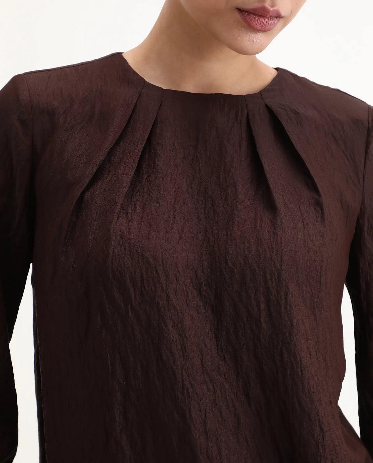 Rareism Women's Numi Dark Brown Viscose Blend Bishop Sleeve Round Neck Regular Fit Plain Top
