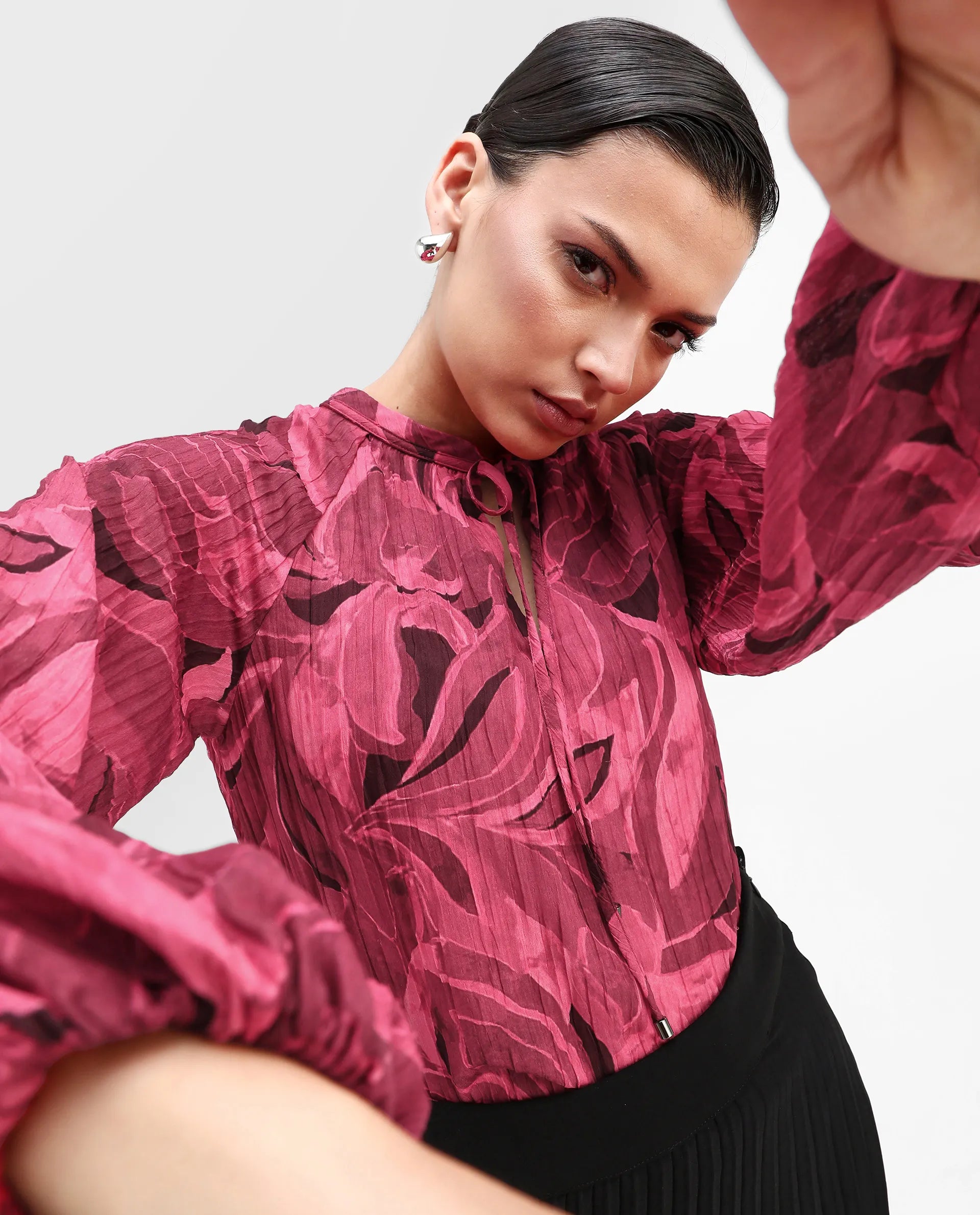 Rareism Women's Nupino Dark Pink Polyester Raglan Sleeves Tie-Up Neck Relaxed Fit Top