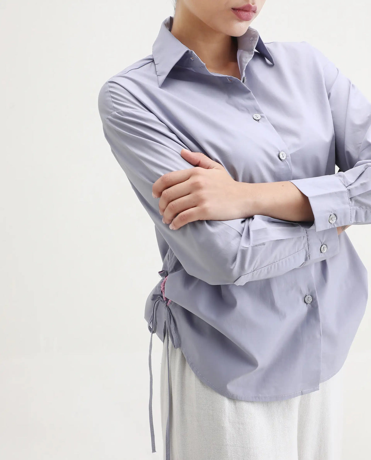 Rareism Women's Oisin Light Grey Cotton Spread Collar Plain Cuffed Sleeve Regular Fit Top