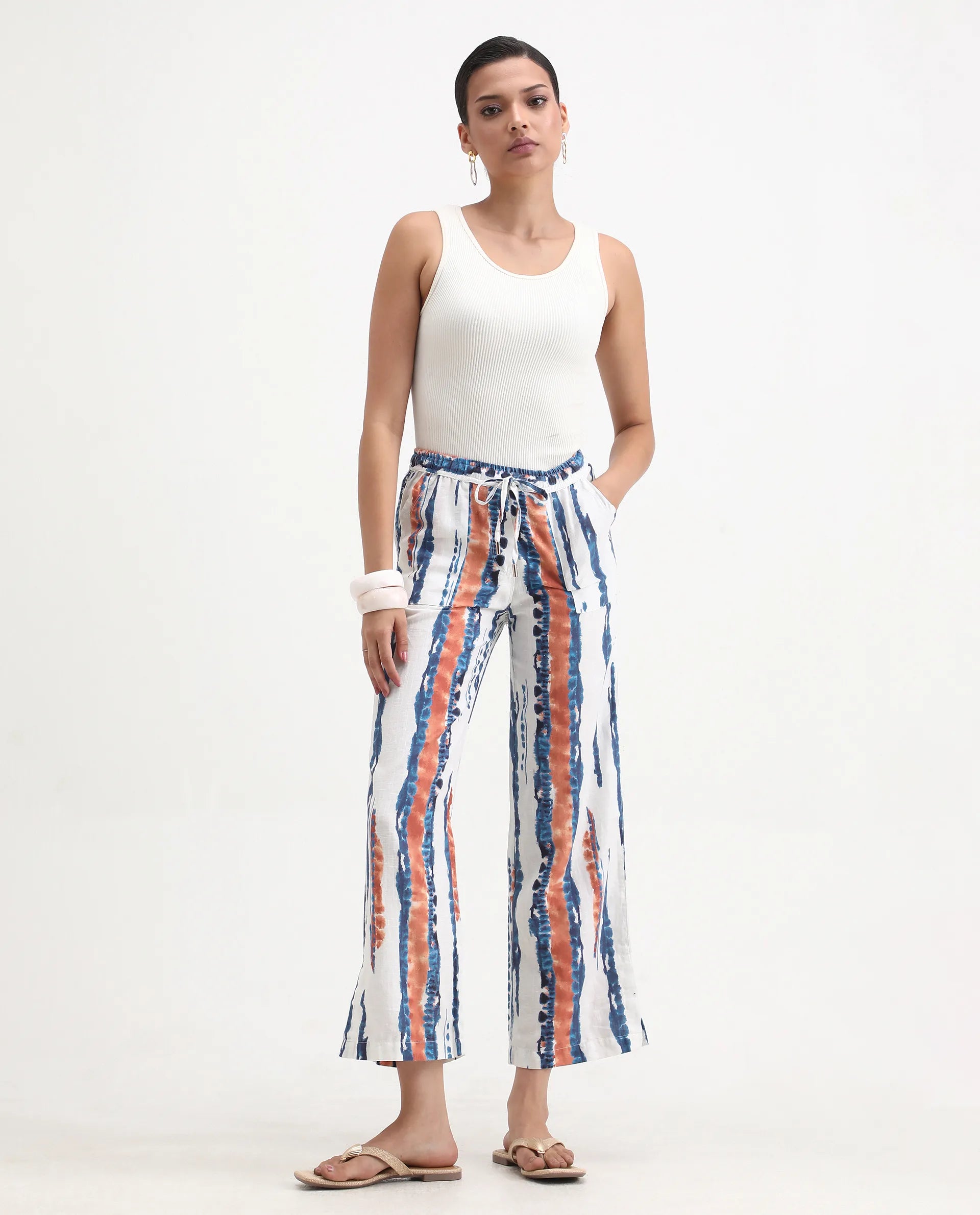 Rareism Women's Opus Offwhite Linen Abstract Print Ankle Length Tailored Trouser