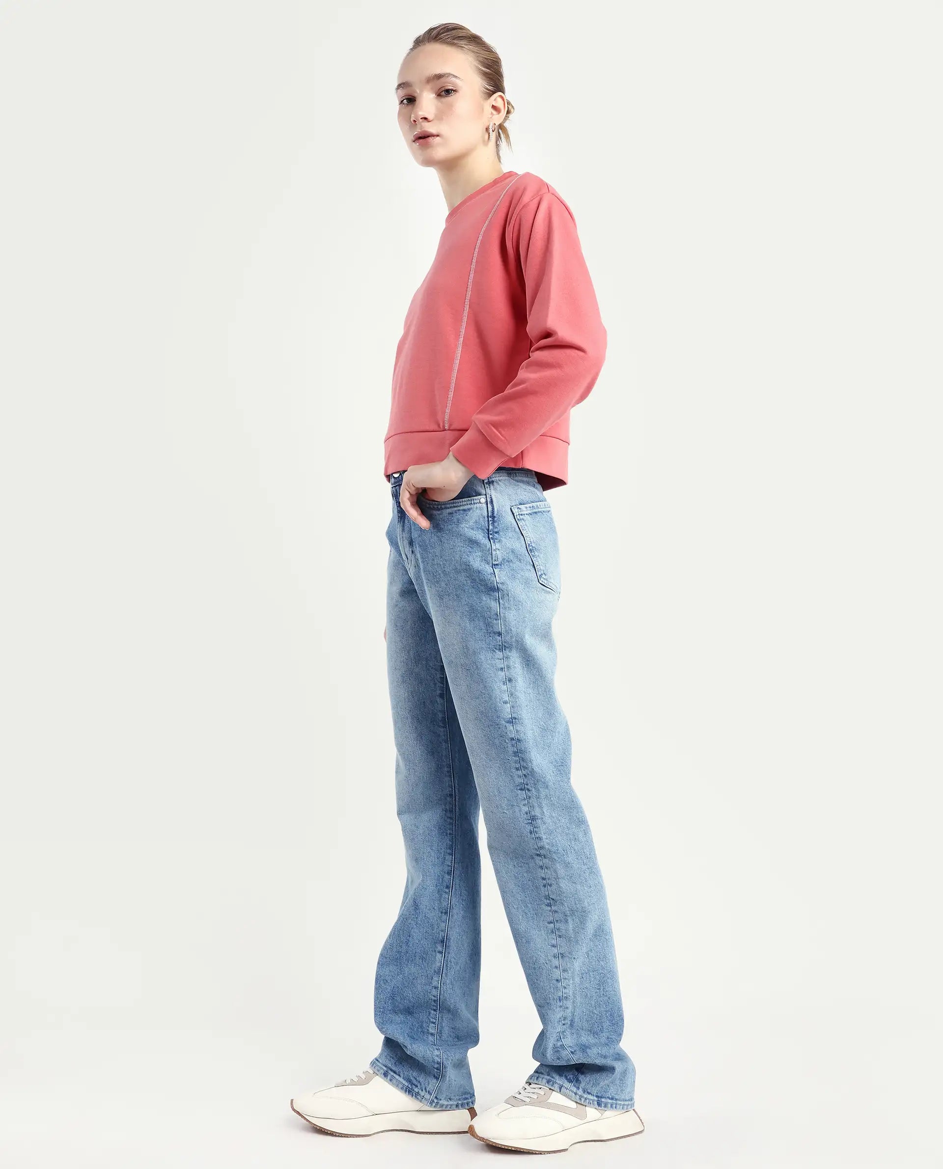 Rareism Women's Osseo Light Blue Cotton Blend Plain Ankle Length Smart Straight Fit Jeans