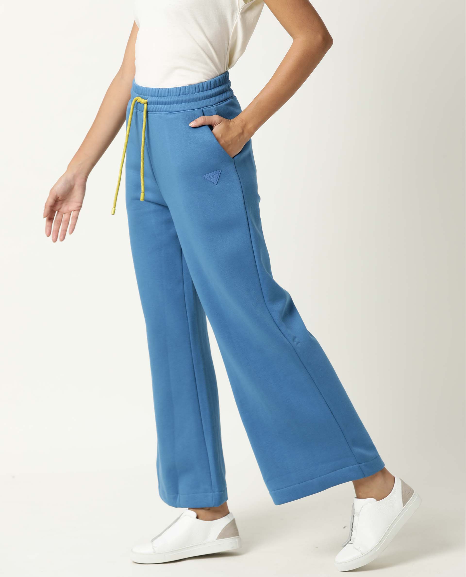 Rareism Women Pazo-1 Blue Poly Cotton Fabric Relaxed Fit Solid Mid Rise Ankle Length Track Pant