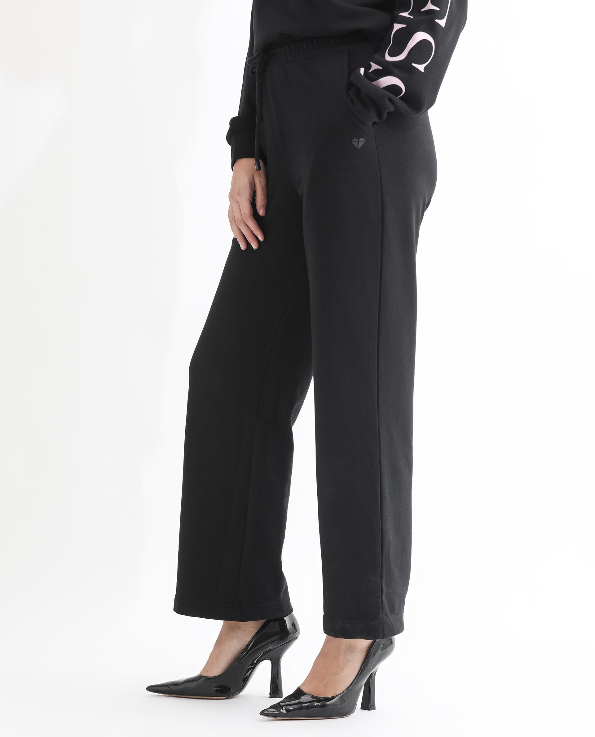 Rareism Women's Pazoo T Black Cotton Blend Plain Ankle Length Flared Track Pant