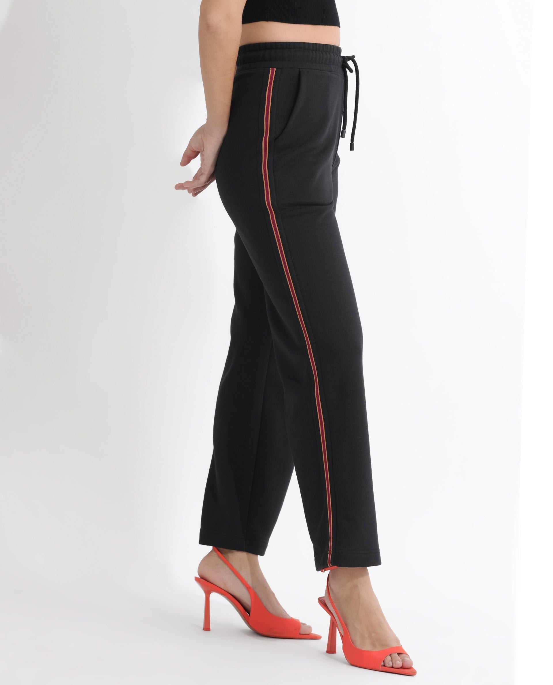 Rareism Women's Pazoo F Black Cotton Blend Plain Ankle Length Flared Track Pant