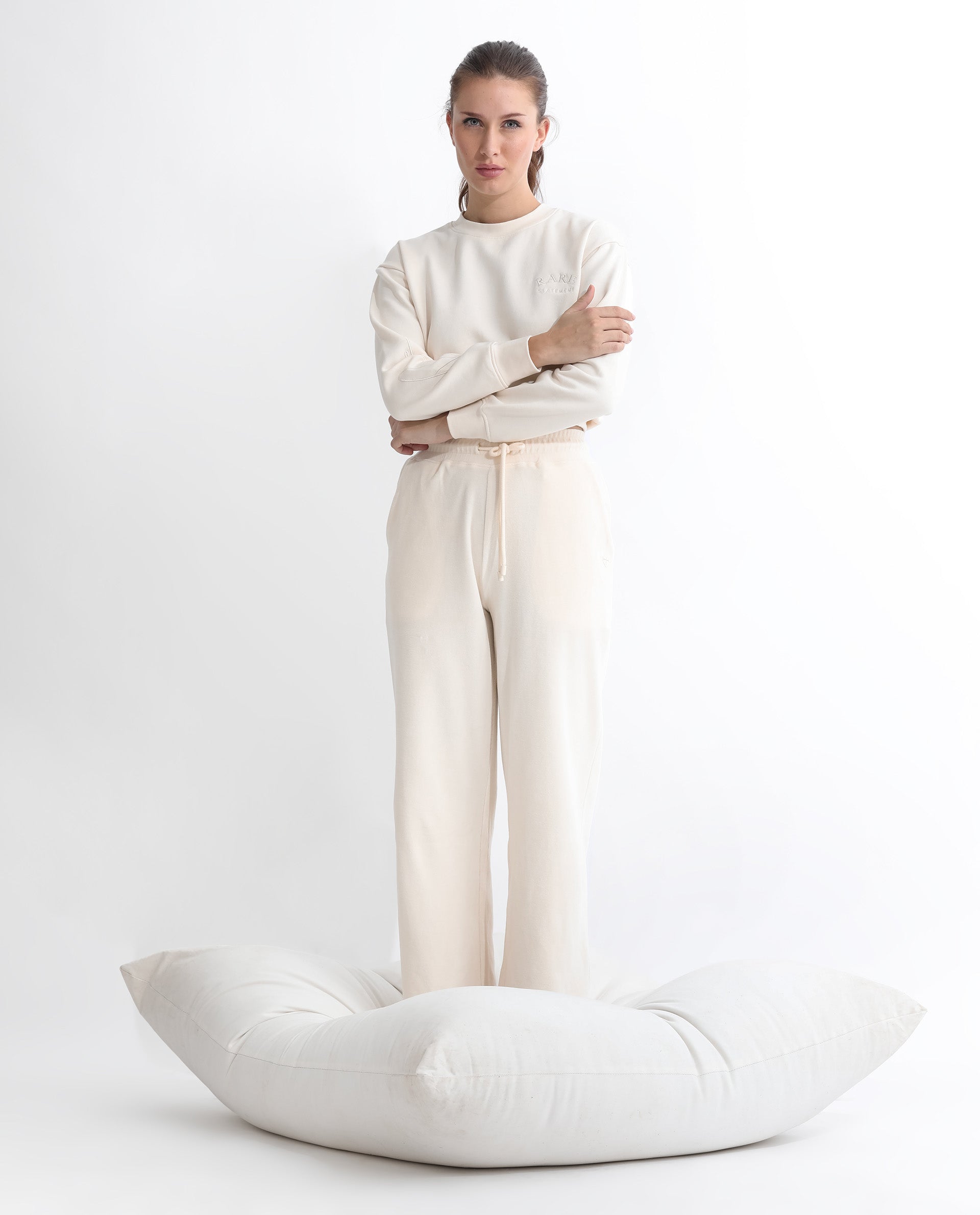 Rareism Women's Pazoo Tt Beige Cotton Blend Plain Ankle Length Flared Track Pant
