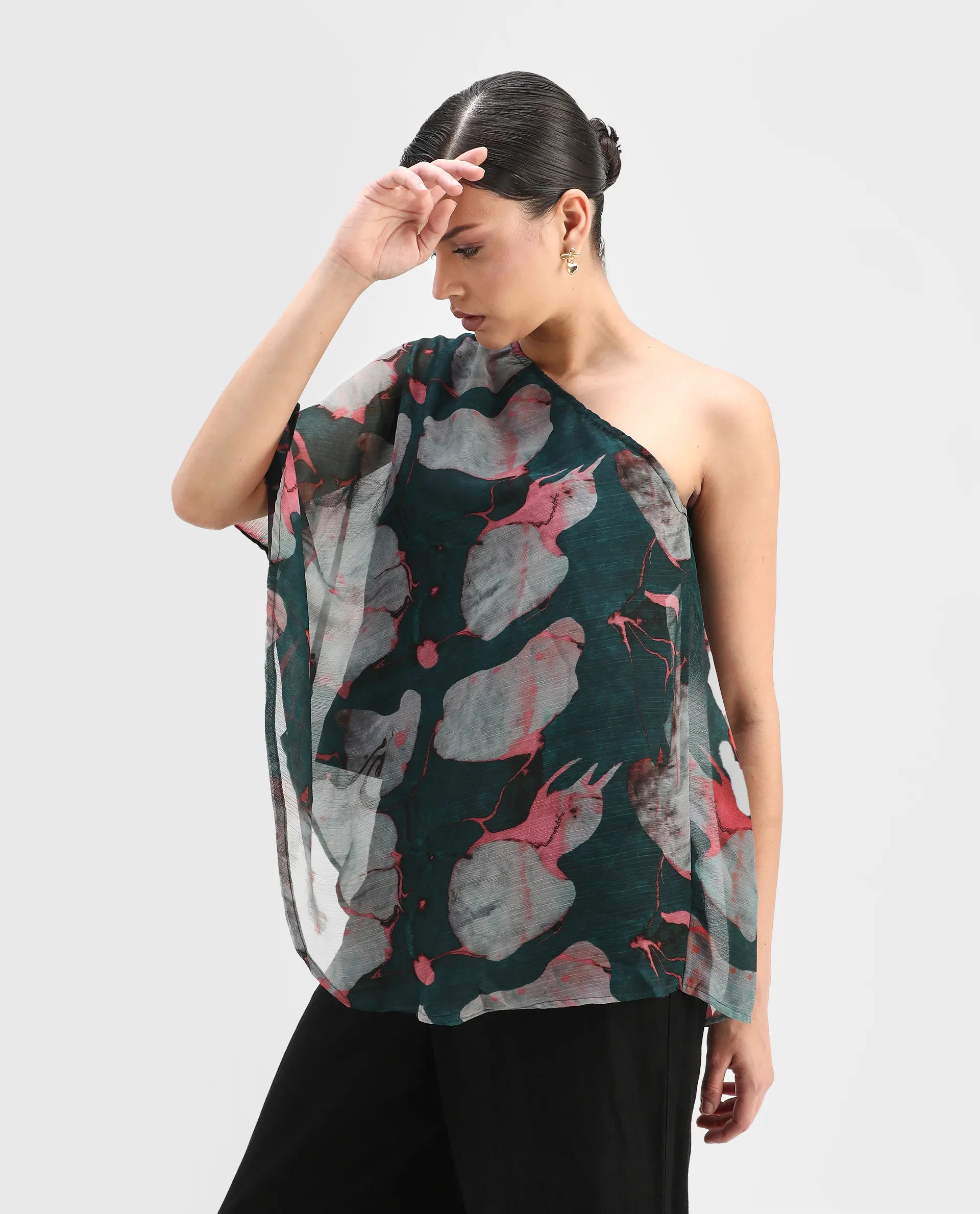 Rareism Women's Pose Multi Polyester Collarless Floral Print Sleeveless Regular Fit Top