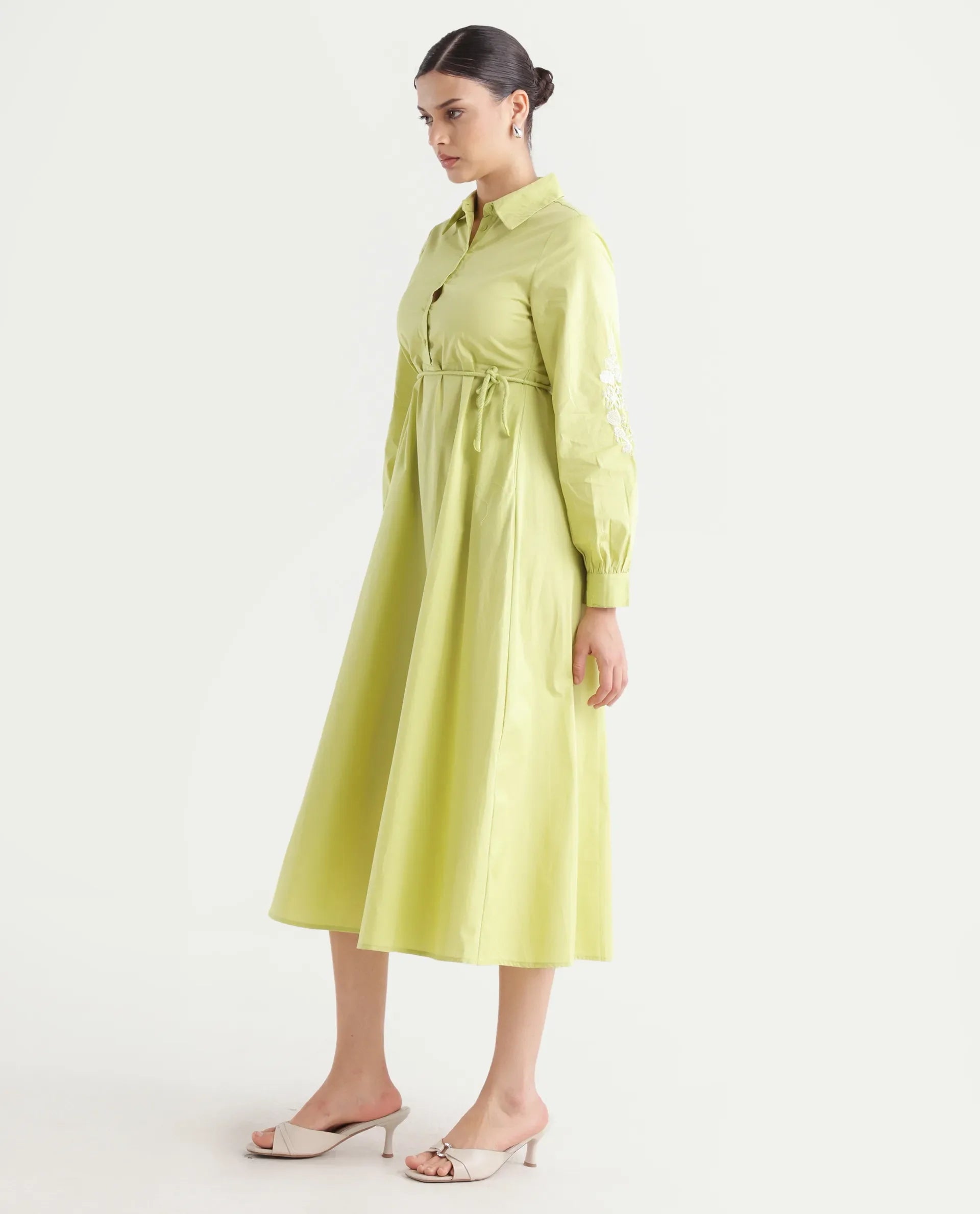 Rareism Women's Prep Green Cotton Spread Collar Plain Balloon Sleeve Midi Fit And Flare Dress