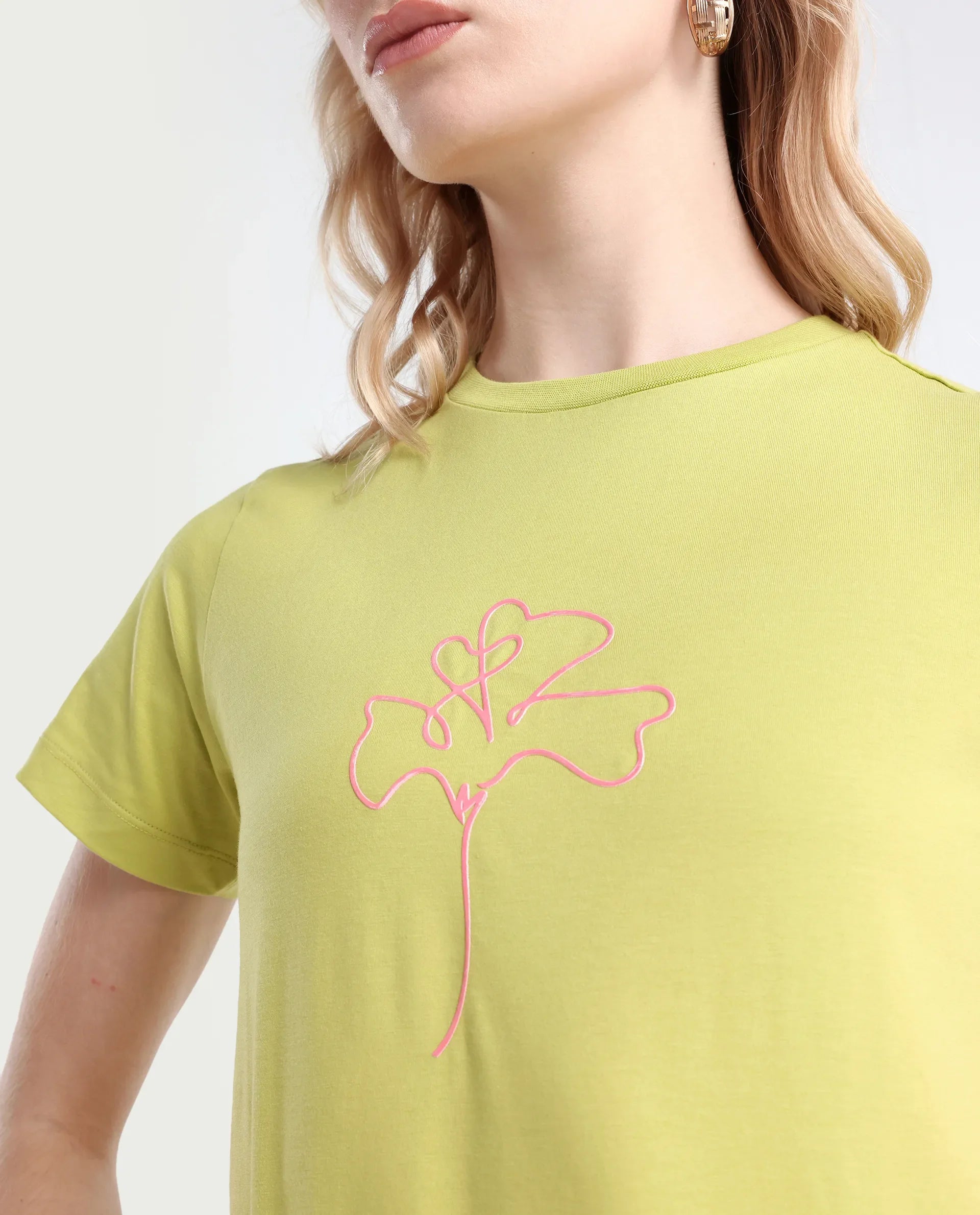 Rareism Women's Prex Light Green Cotton Blend Crew Neck Floral Print Regular Fit T-Shirt