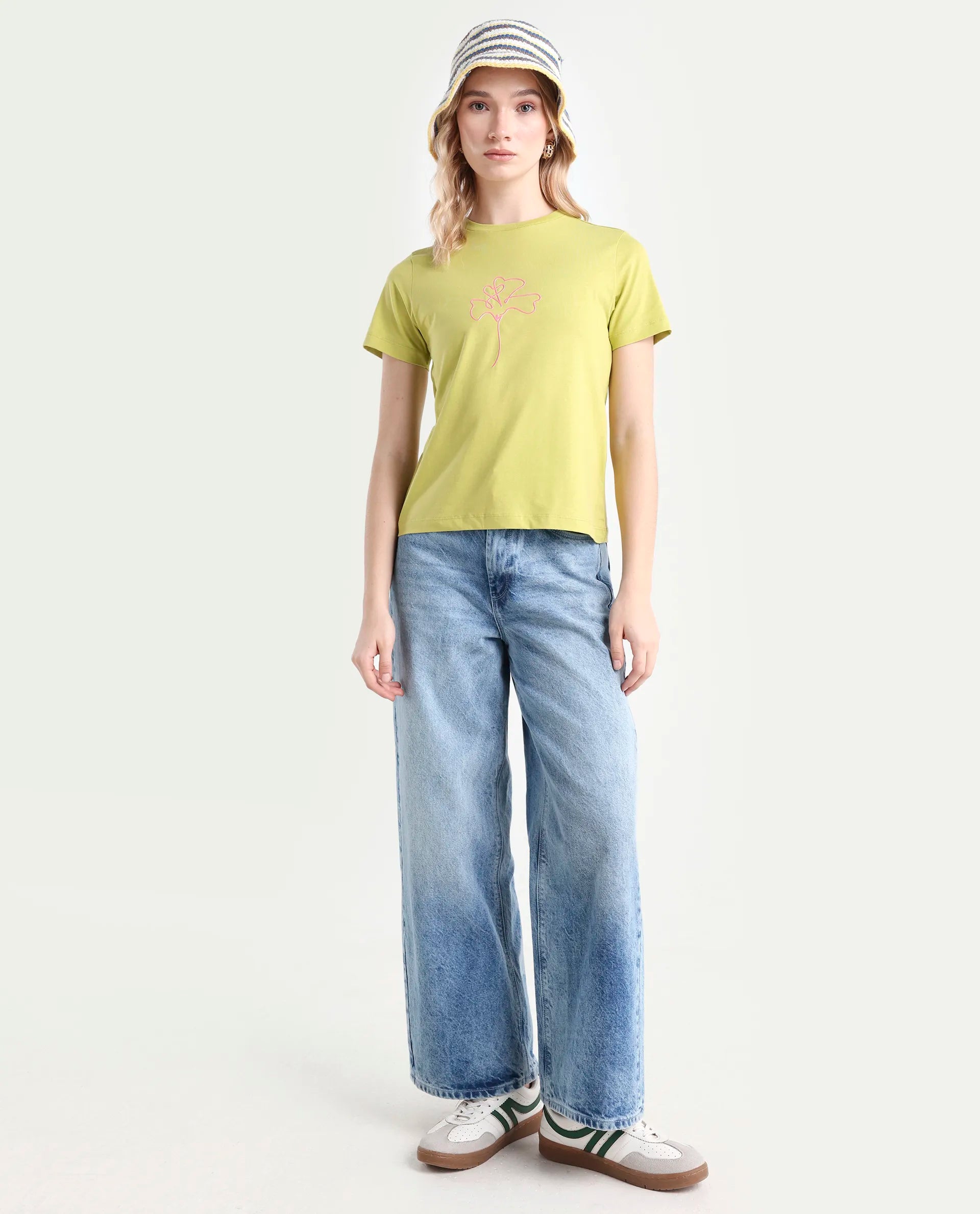 Rareism Women's Prex Light Green Cotton Blend Crew Neck Floral Print Regular Fit T-Shirt