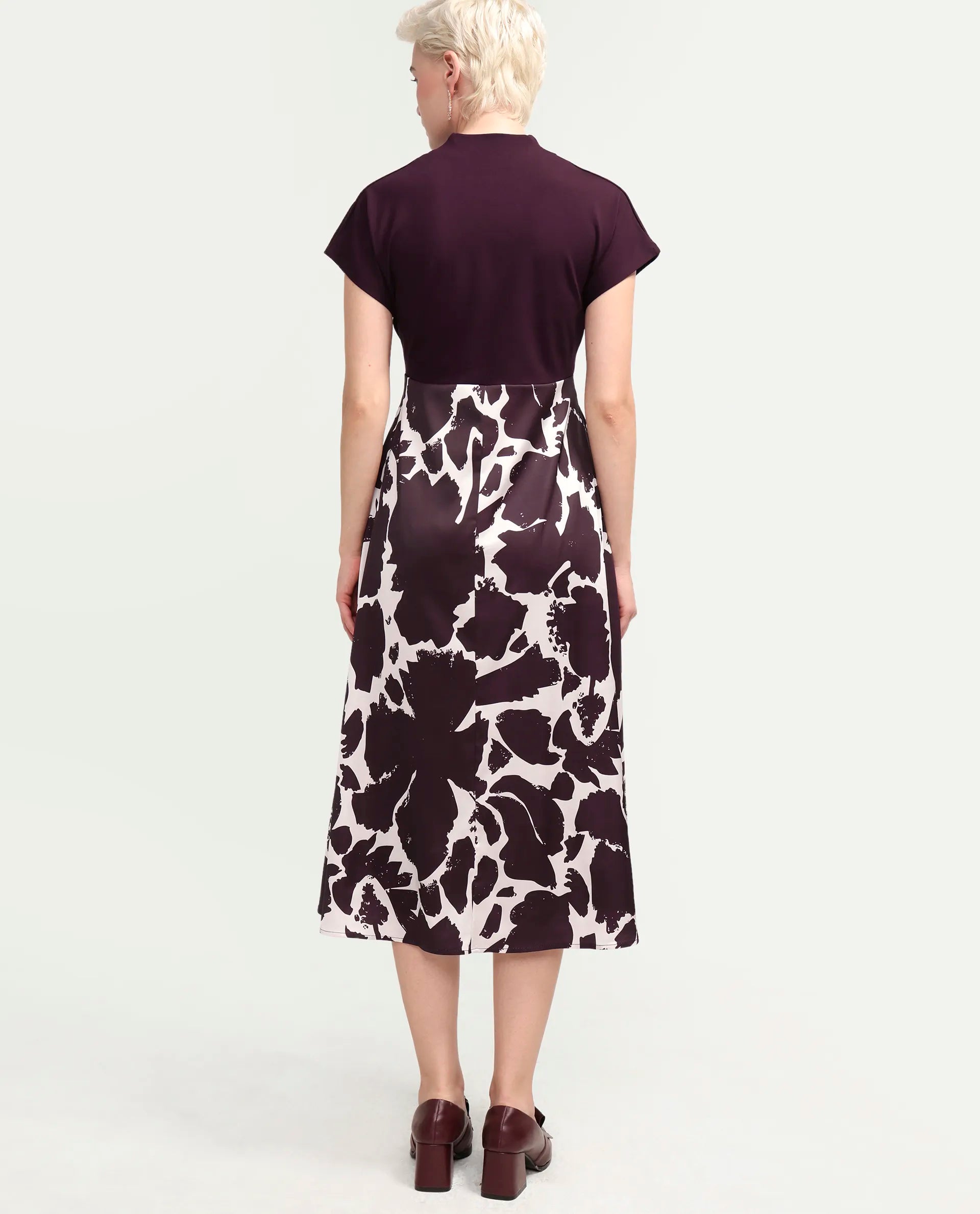 Rareism Women's Sopply Maroon Cotton V-Neck A-Line Abstract Print Dress