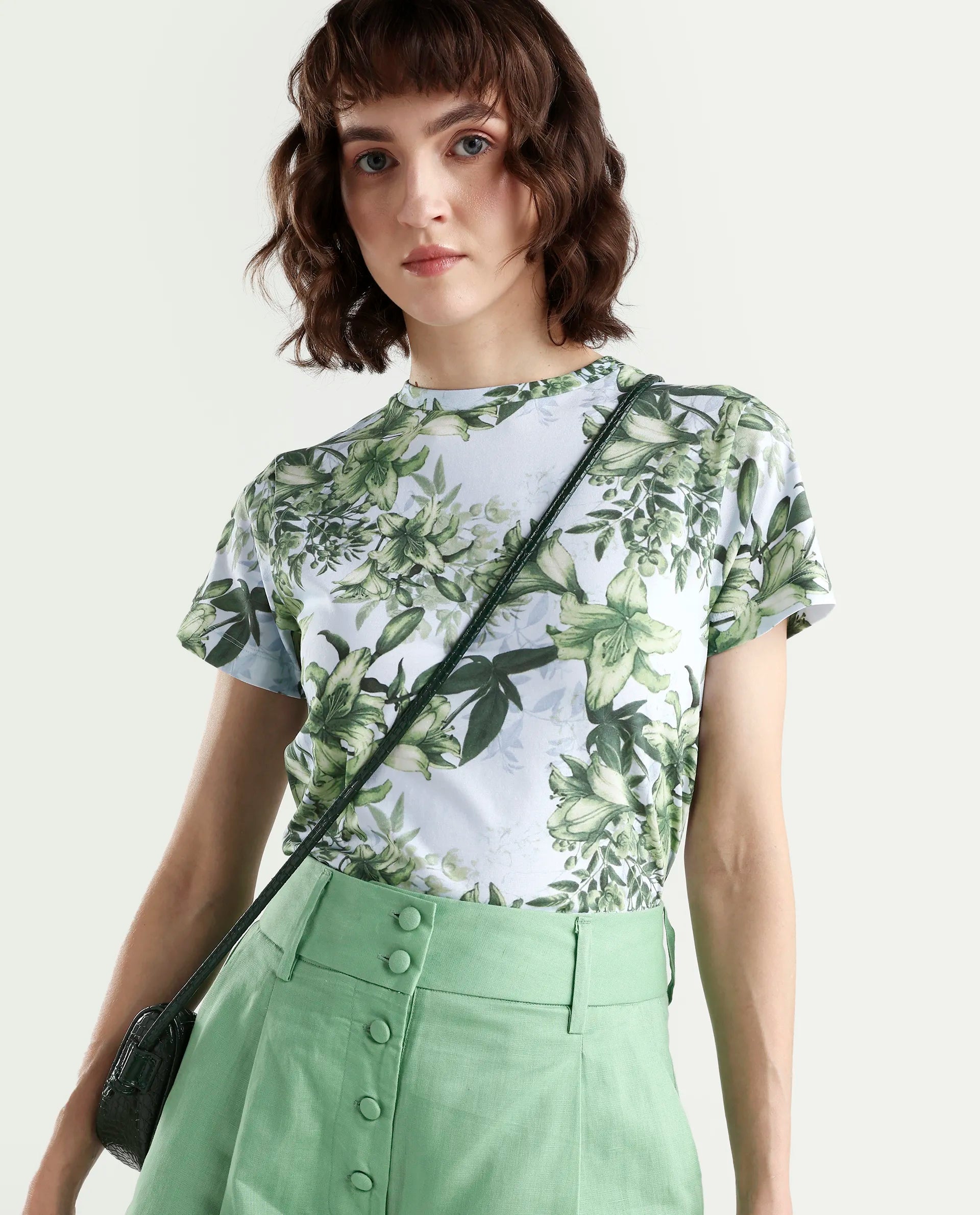 Rareism Women's Zrek Light Blue Cotton Blend Half Sleeve Regular Fit Floral Print T-Shirt