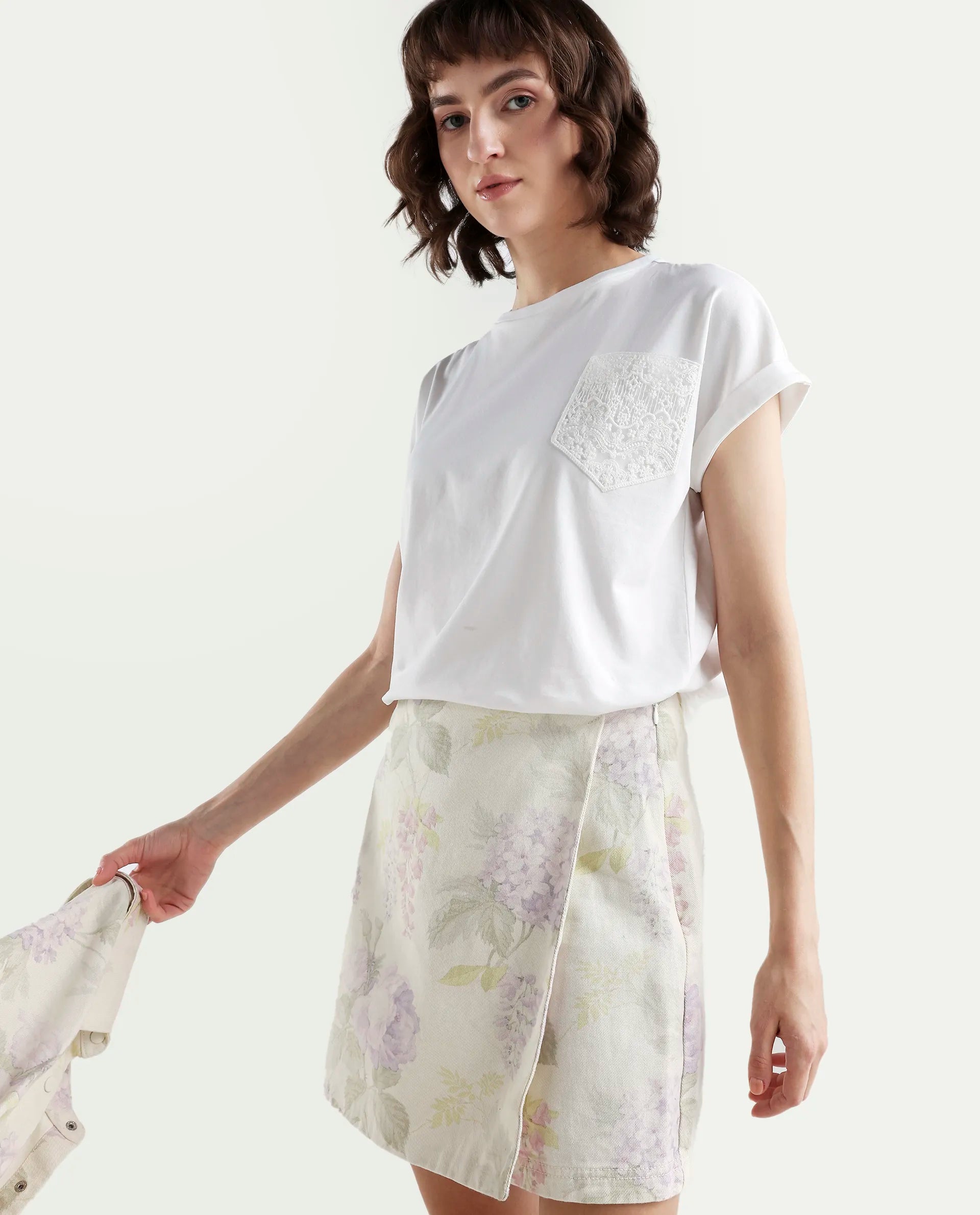 Rareism Women's Zaul White Cotton Blend Half Sleeve Relaxed Fit Plain T-Shirt