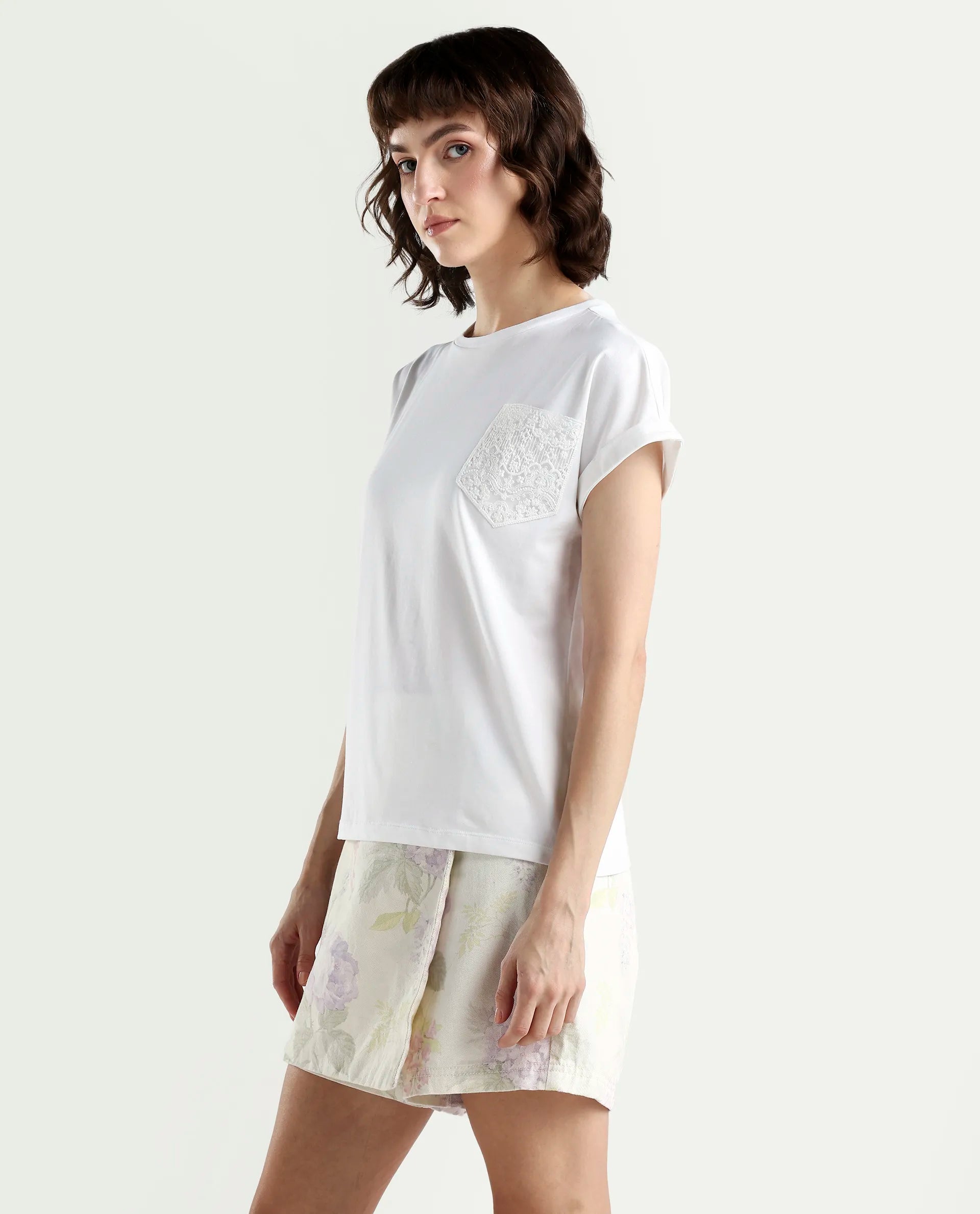 Rareism Women's Zaul White Cotton Blend Half Sleeve Relaxed Fit Plain T-Shirt