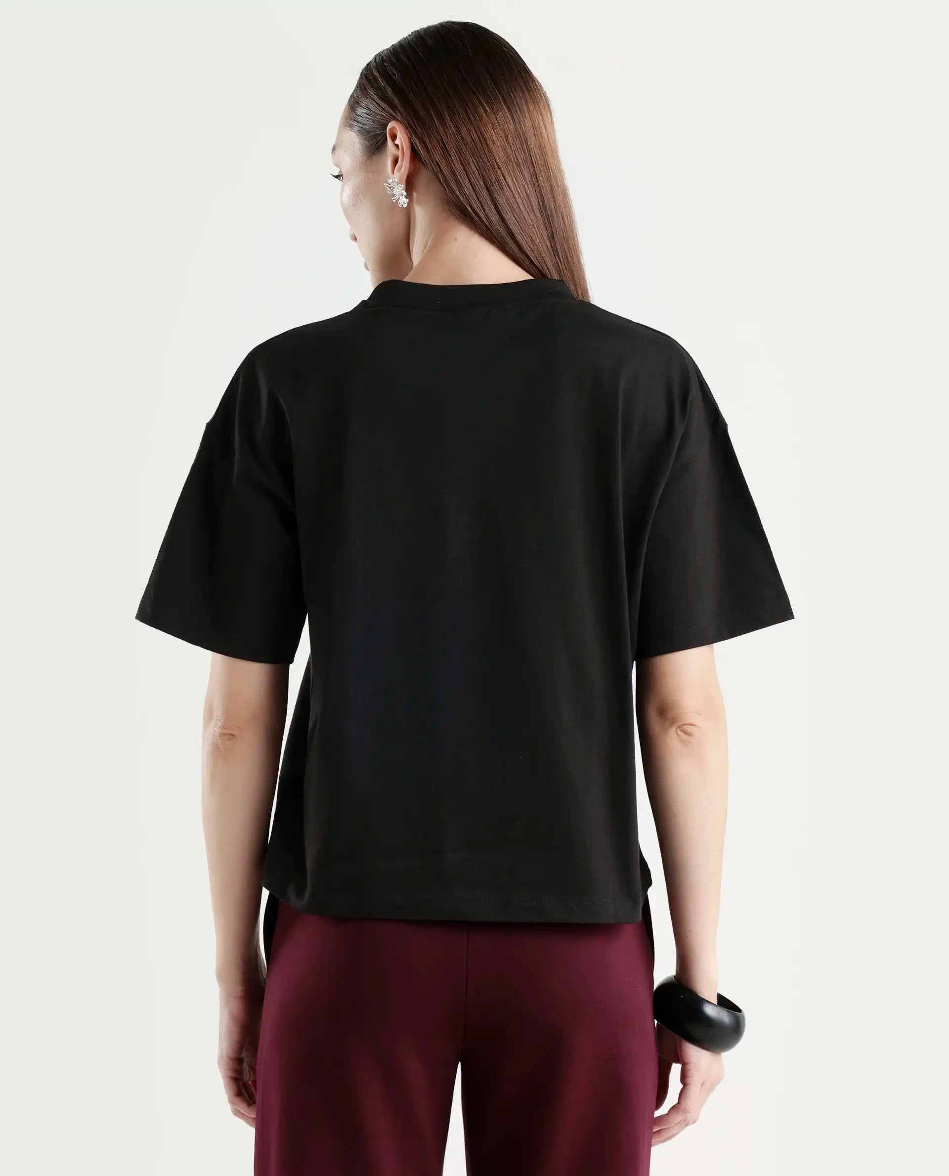 Rareism Women's Zovi Black Cotton Half Sleeve Boxy Object Print T-Shirt