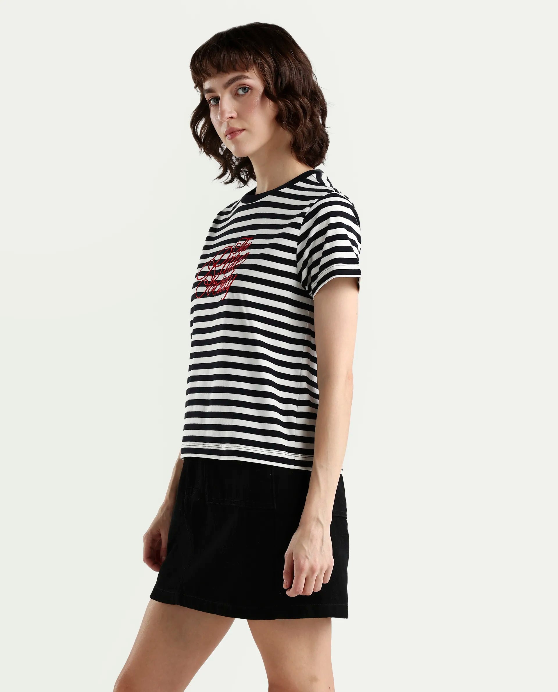 Rareism Women's Zire Black Cotton Blend Half Sleeve Regular Fit Typography Print T-Shirt