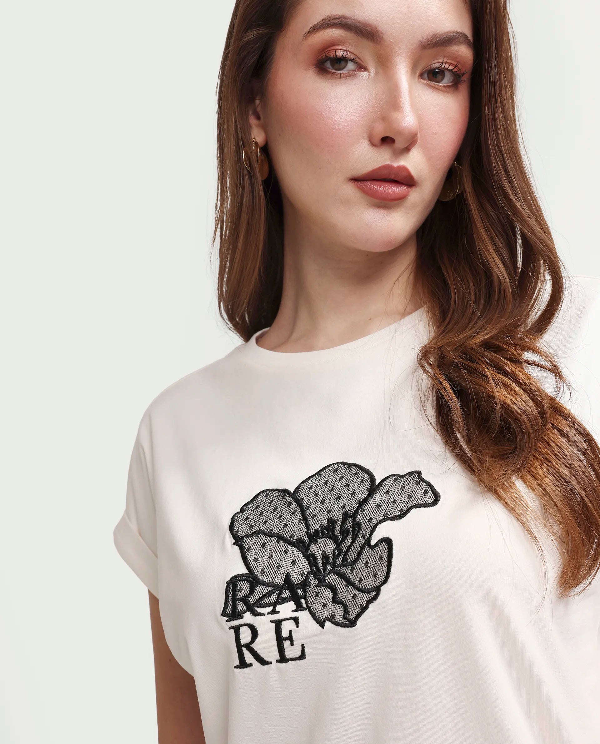 Rareism Women's Zools Off White Cotton Blend Half Sleeve Relaxed Fit Floral Print T-Shirt