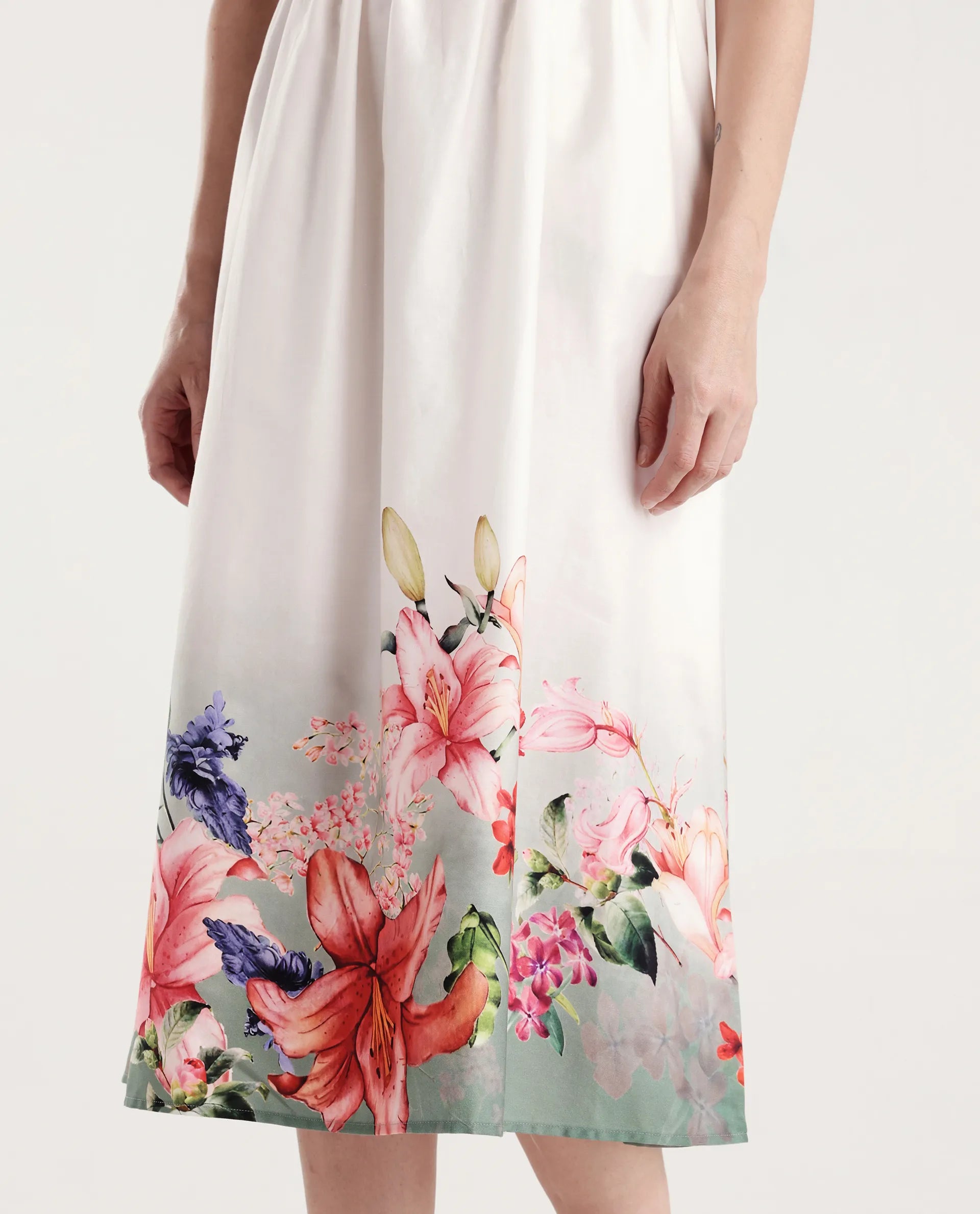 Rareism Women's Agate Off White Cotton Sleeveless Fit And Flare Printed Dress