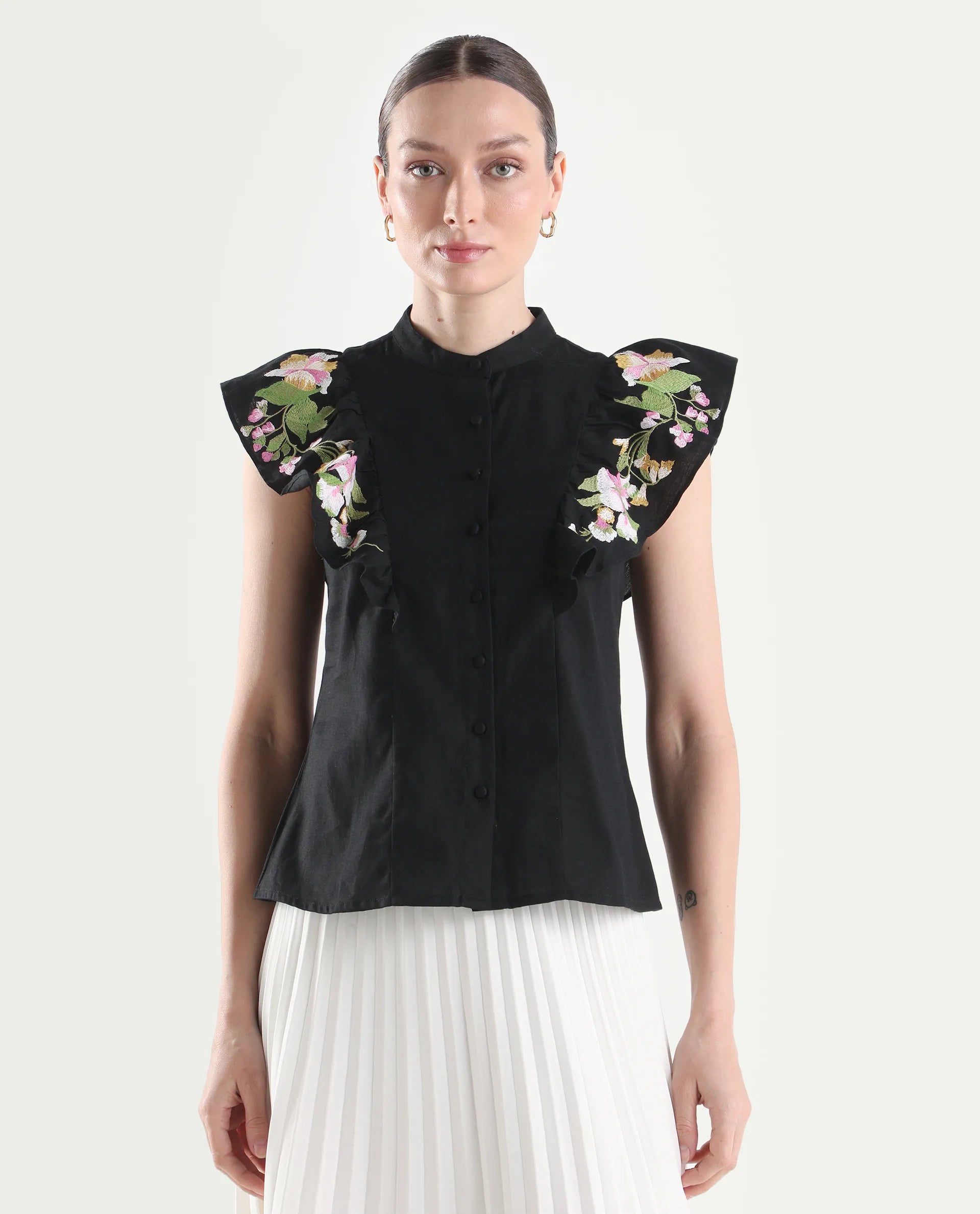 Rareism Women's Black Cotton Sleeveless Regular Fit Plain Top