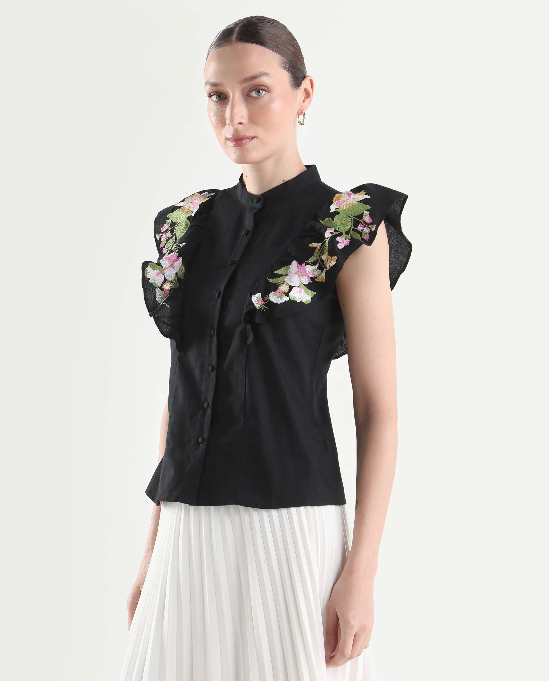 Rareism Women's Black Cotton Sleeveless Regular Fit Plain Top
