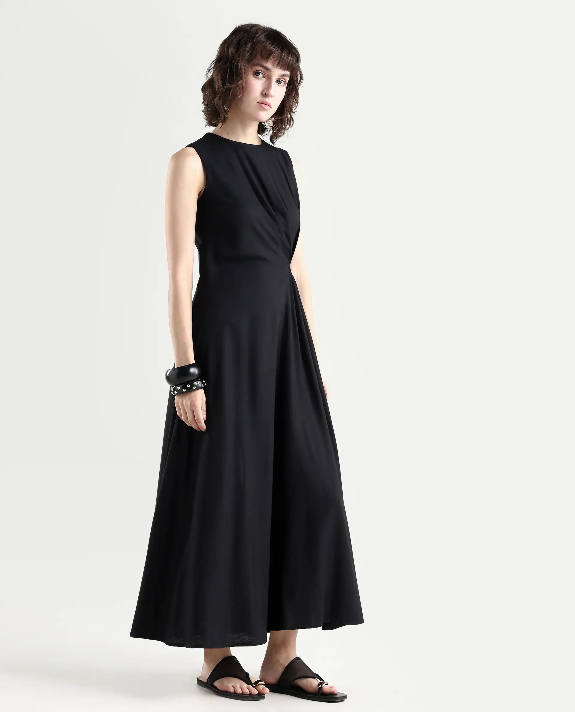 Rareism Women's Clasero Black Viscose Blend Sleeveless A-Line Plain Dress