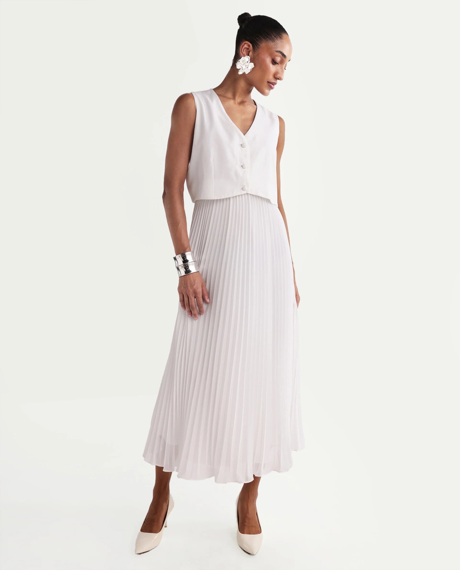 Rareism Women's Mace Off White Cotton Blend Sleeveless V-Neck A-Line Dress
