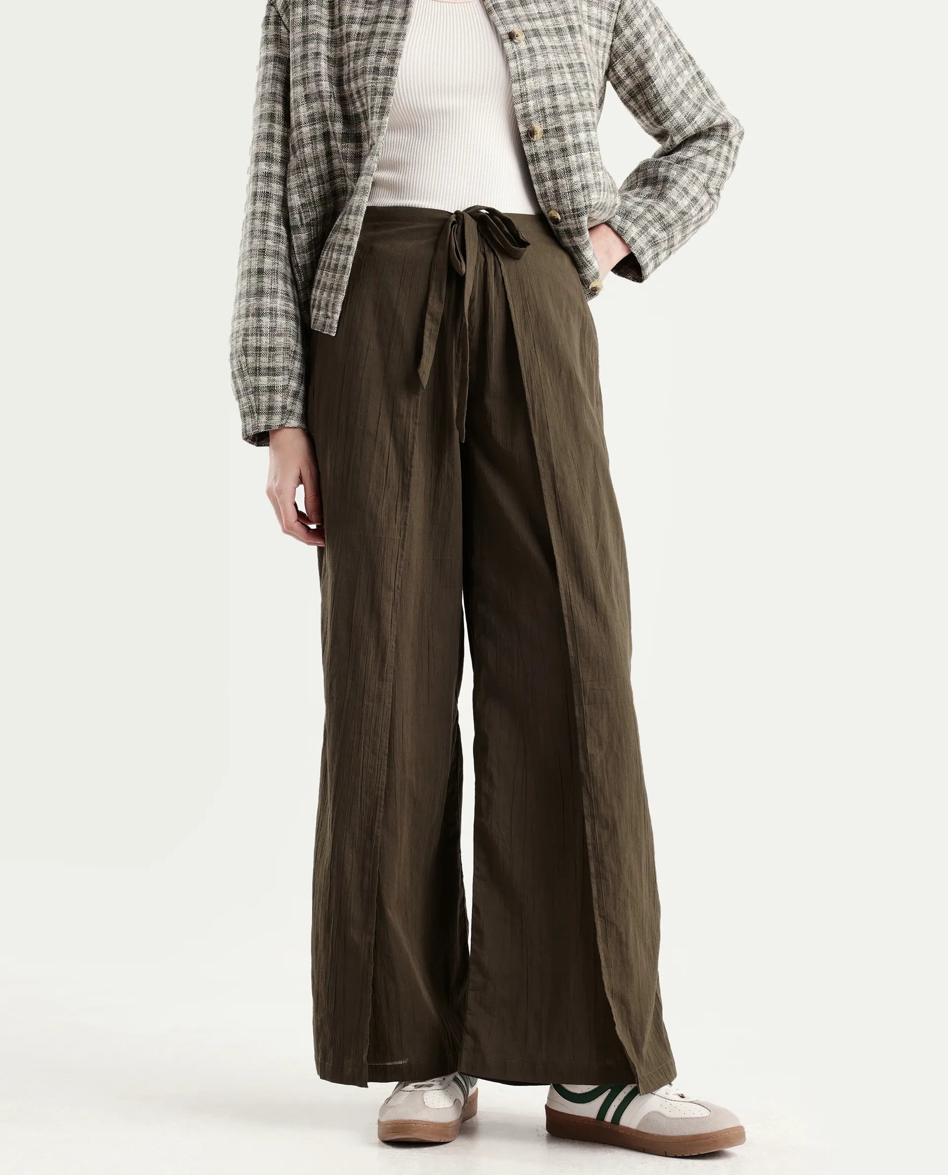Rareism Women's Ronuzy Olive Cotton Wrap Plain Trouser