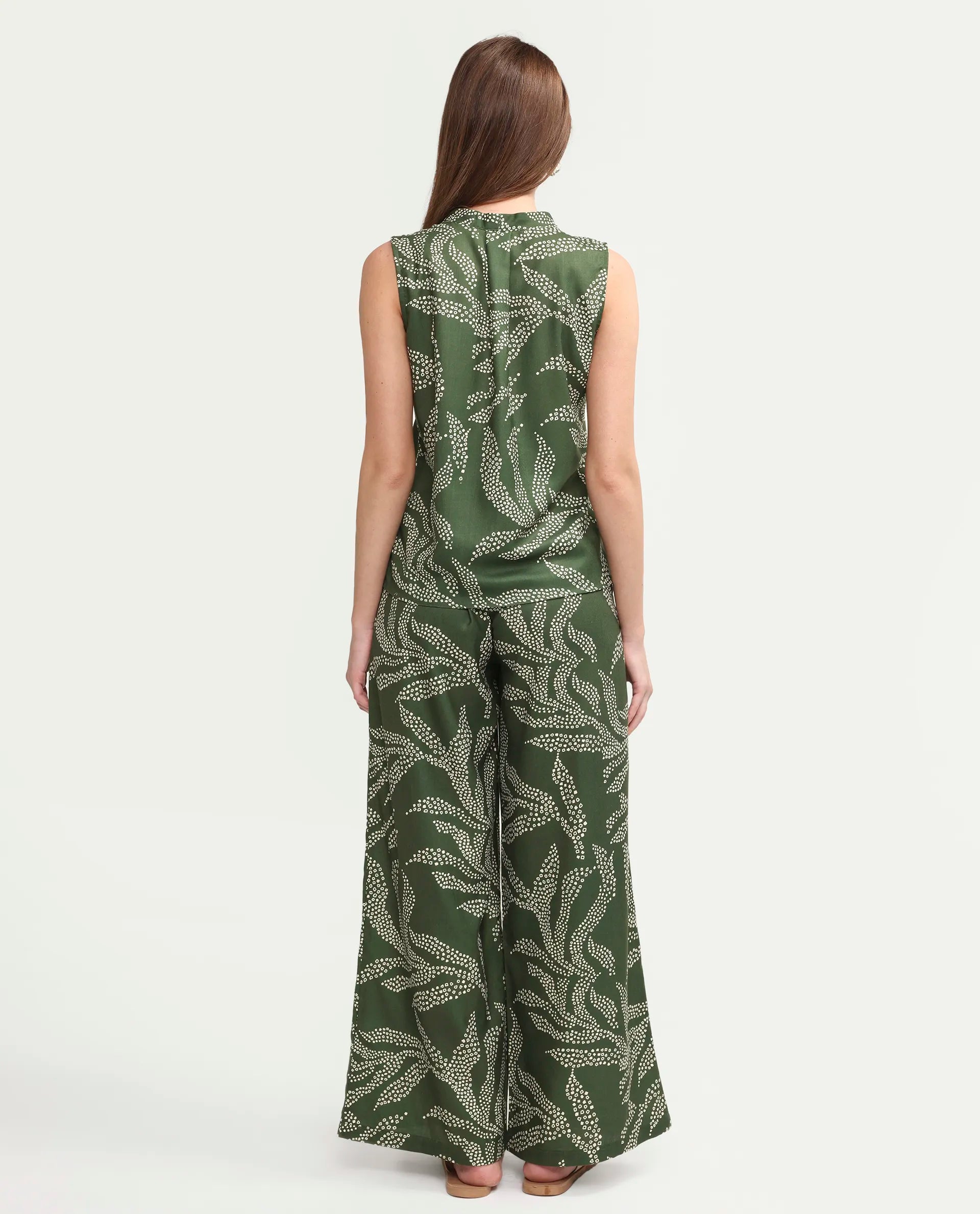 Rareism Women's Vadir-B Olive Polyester Wide Abstract Print Trouser