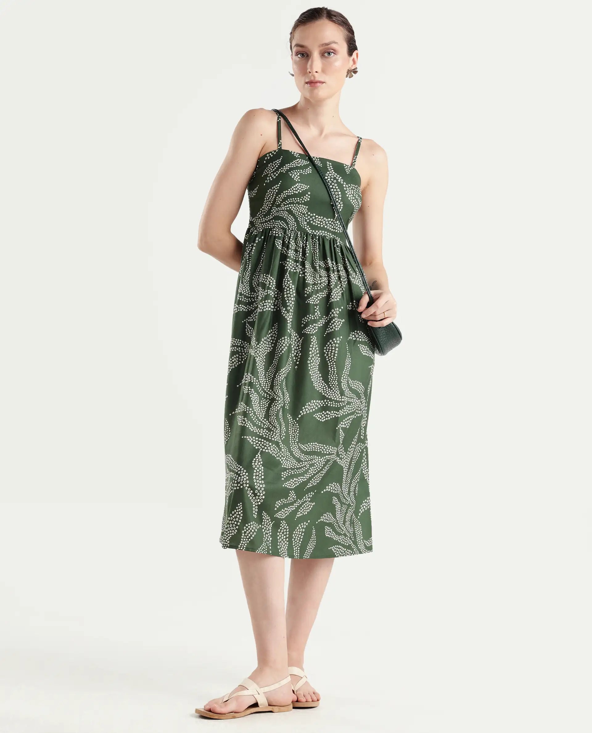 Rareism Women's Vanik Olive 100% Linen Sleeveless Fit And Flare Abstract Print Dress