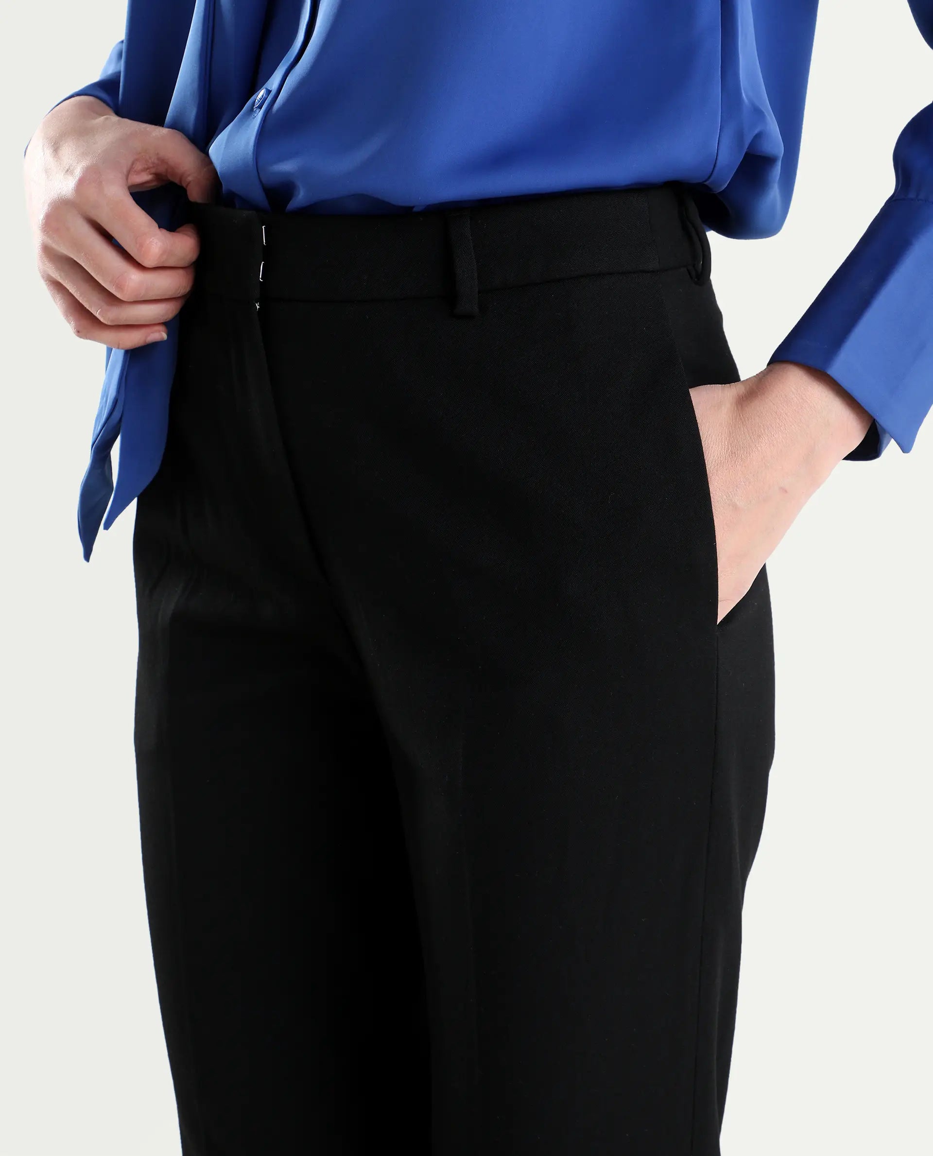 Rareism Women's Frare Black Polyester Blend Fabric Bootcut Plain Trouser