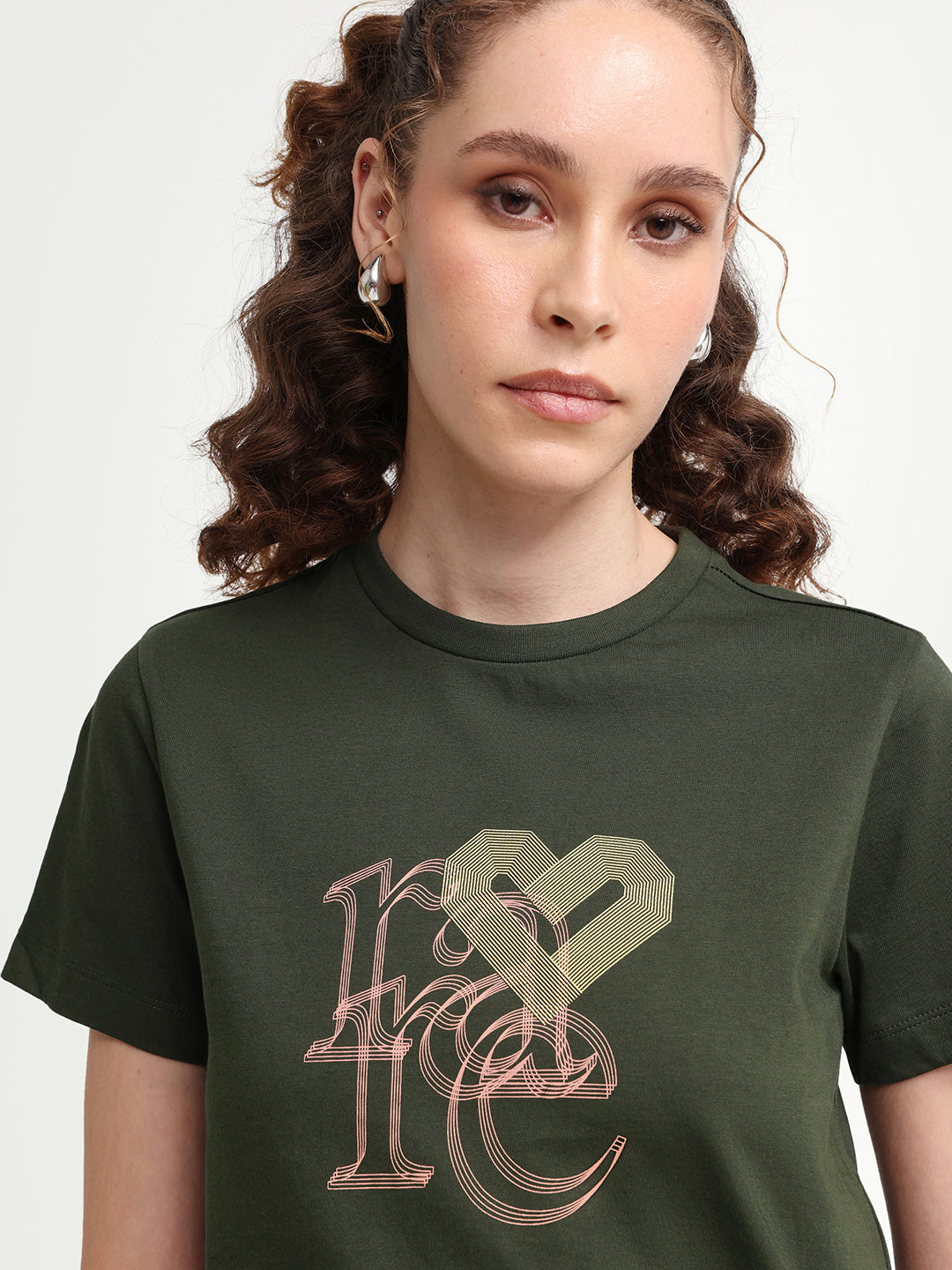 Rareism Women's Zera Olive Cotton Crew Neck Pull-On Regular Graphic Print T-Shirt