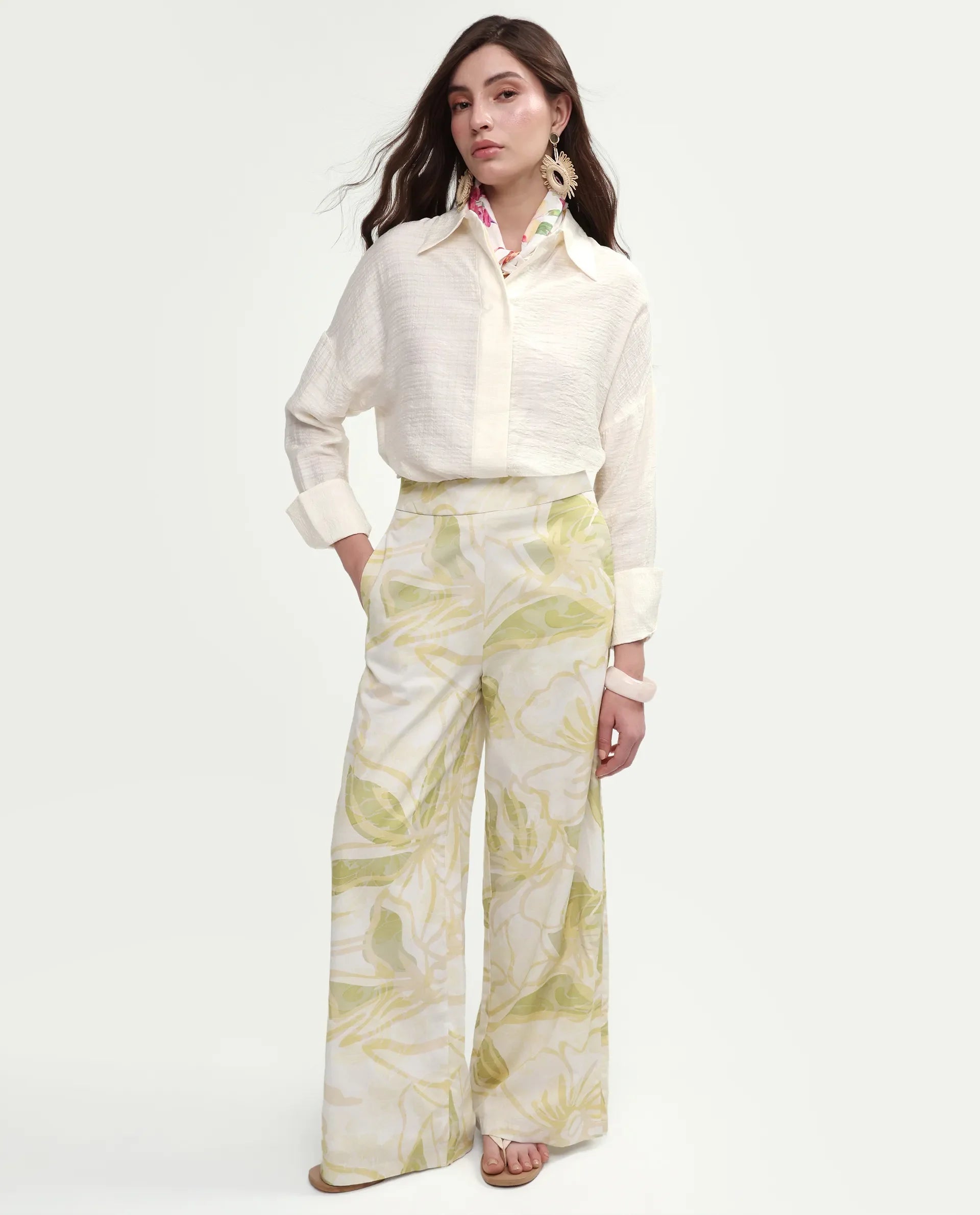 Rareism Women's Diri Off White Viscose Blend Full Sleeve Spread Collar Button Oversized Plain Shirt