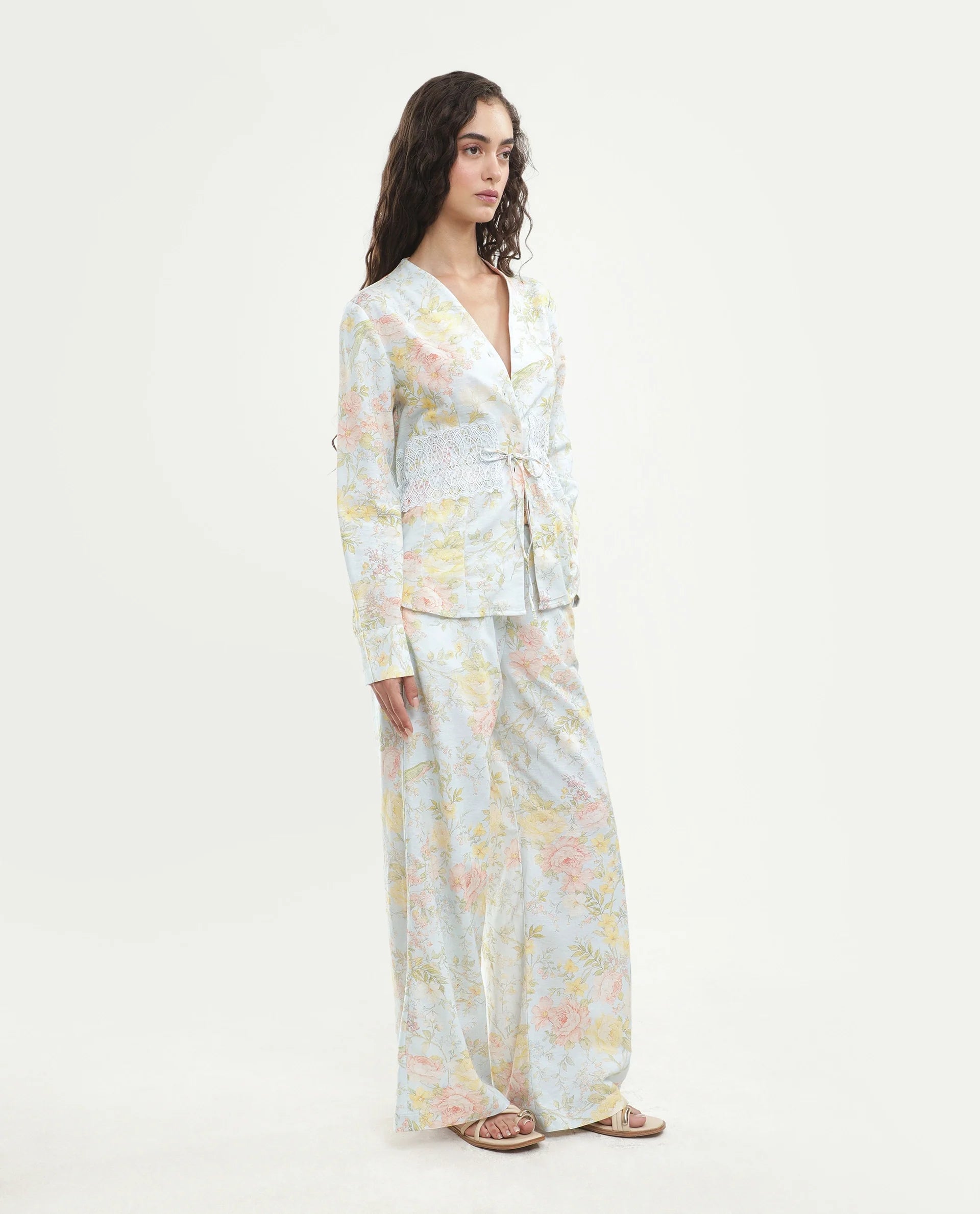 Rareism Women's Rufle-B Pastel Blue Viscose Blend Fabric Straight Floral Print Trouser