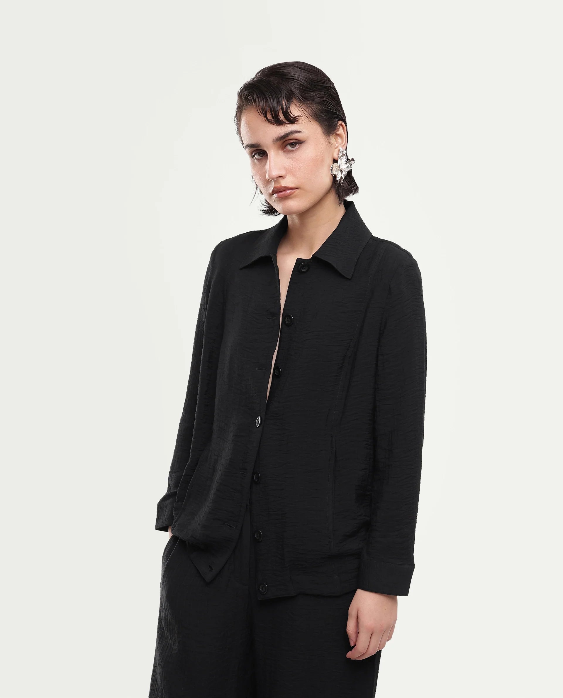 Rareism Women's Dion-T Black Viscose Blend Spread Collar Boxy Plain Shacket