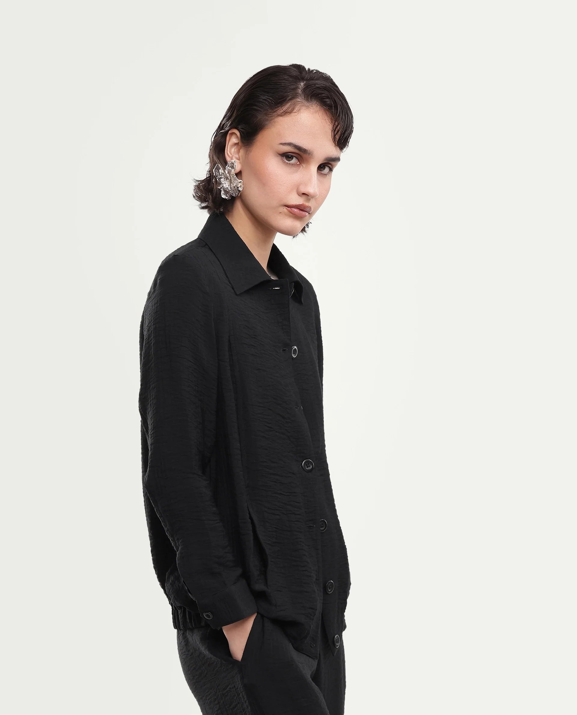 Rareism Women's Dion-T Black Viscose Blend Spread Collar Boxy Plain Shacket