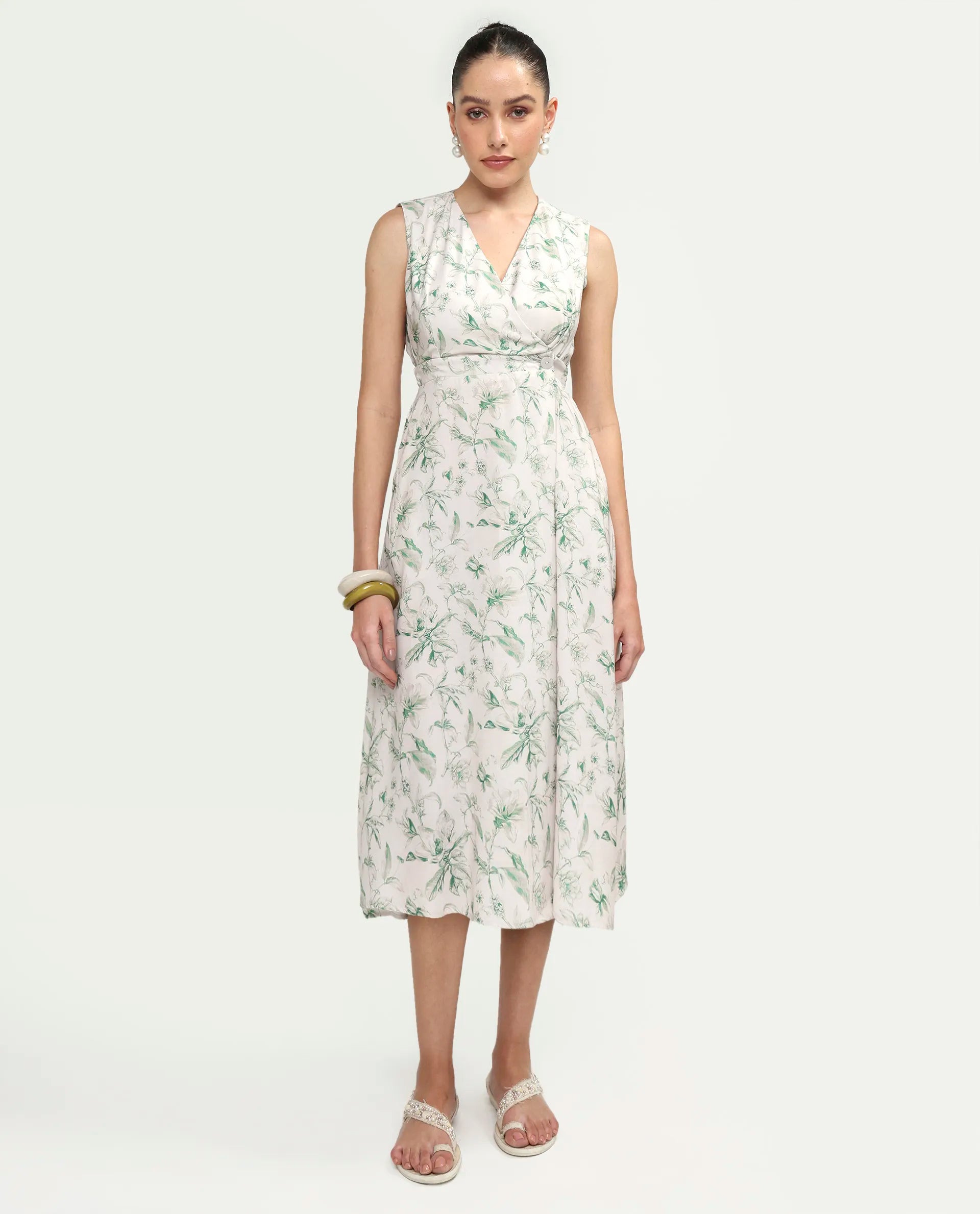 Rareism Women's Eletass26 Light Green Sleeveless V-Neck A-Line Printed Dress