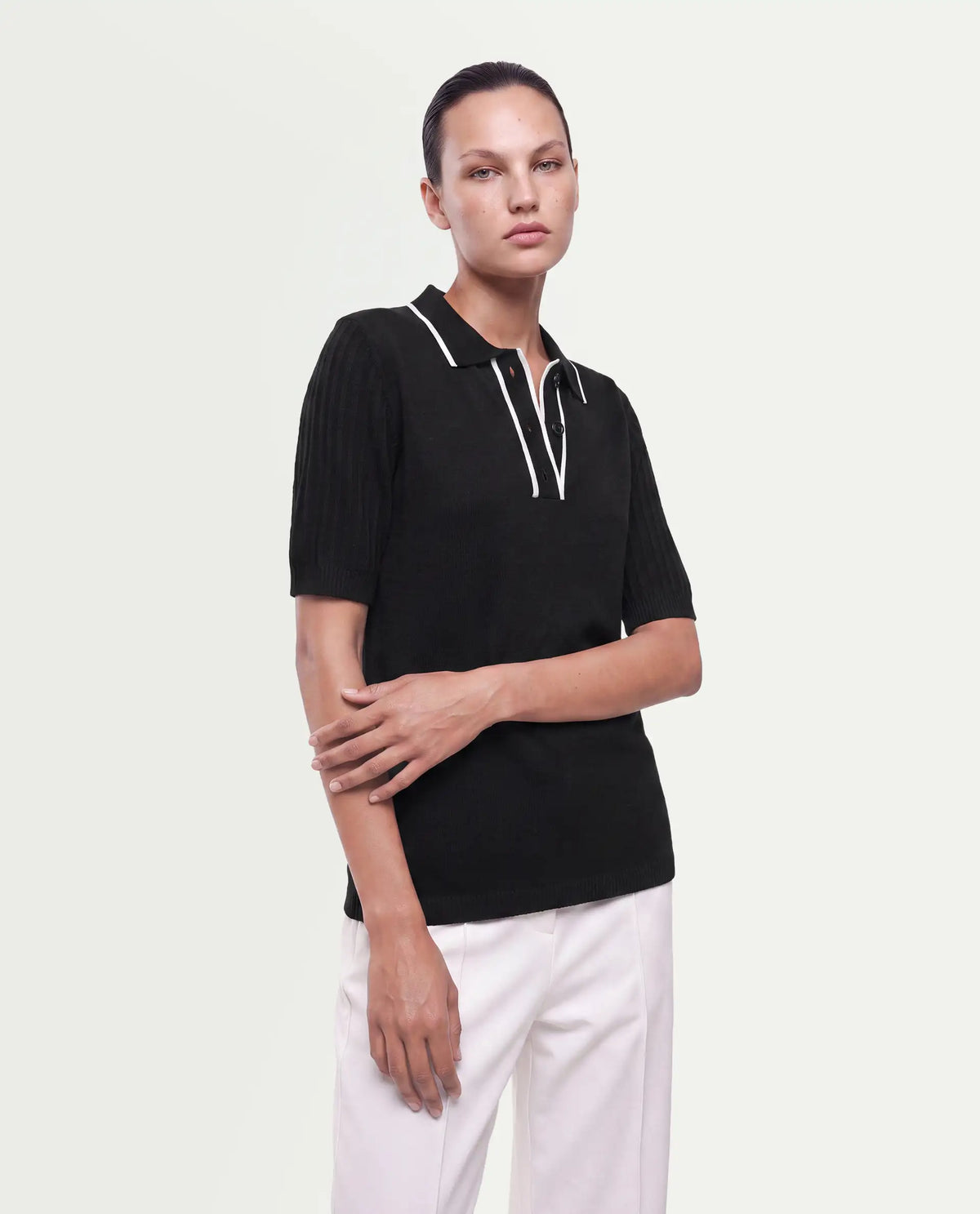 Rareism Women's Knitupaw26 Black Viscose Blend Spread Collar Regular Fit Plain Top
