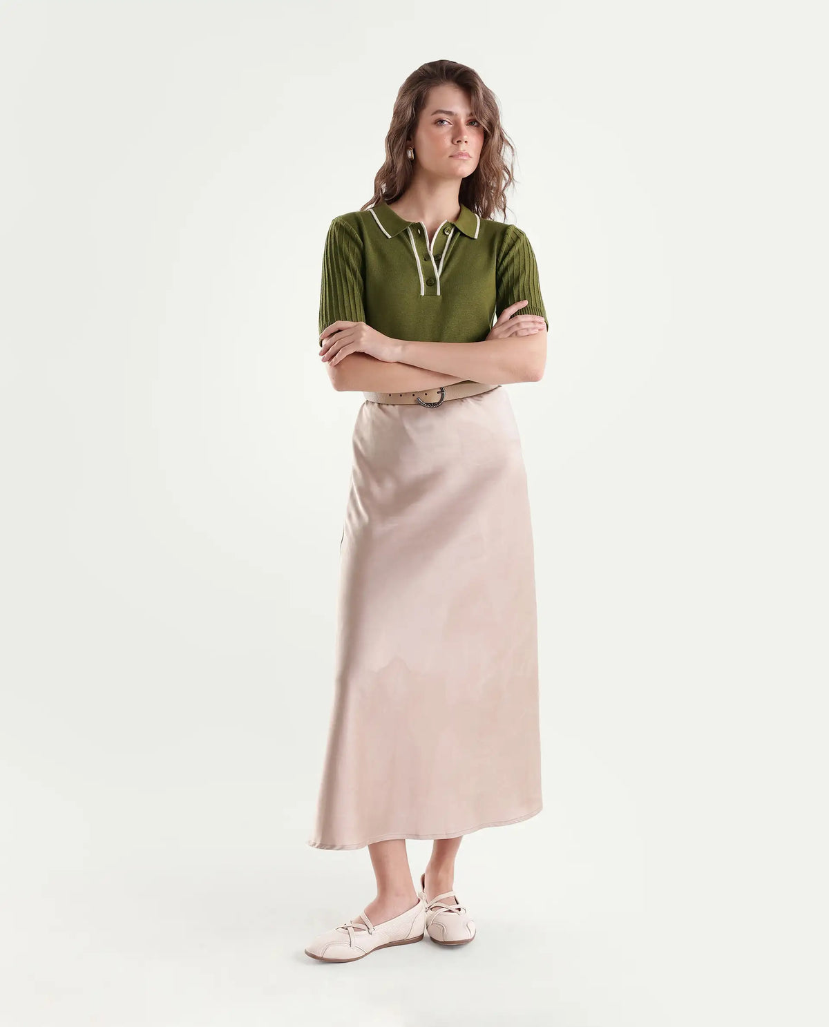 Rareism Women's Knitupaw26 Olive Viscose Blend Spread Collar Regular Fit Plain Top