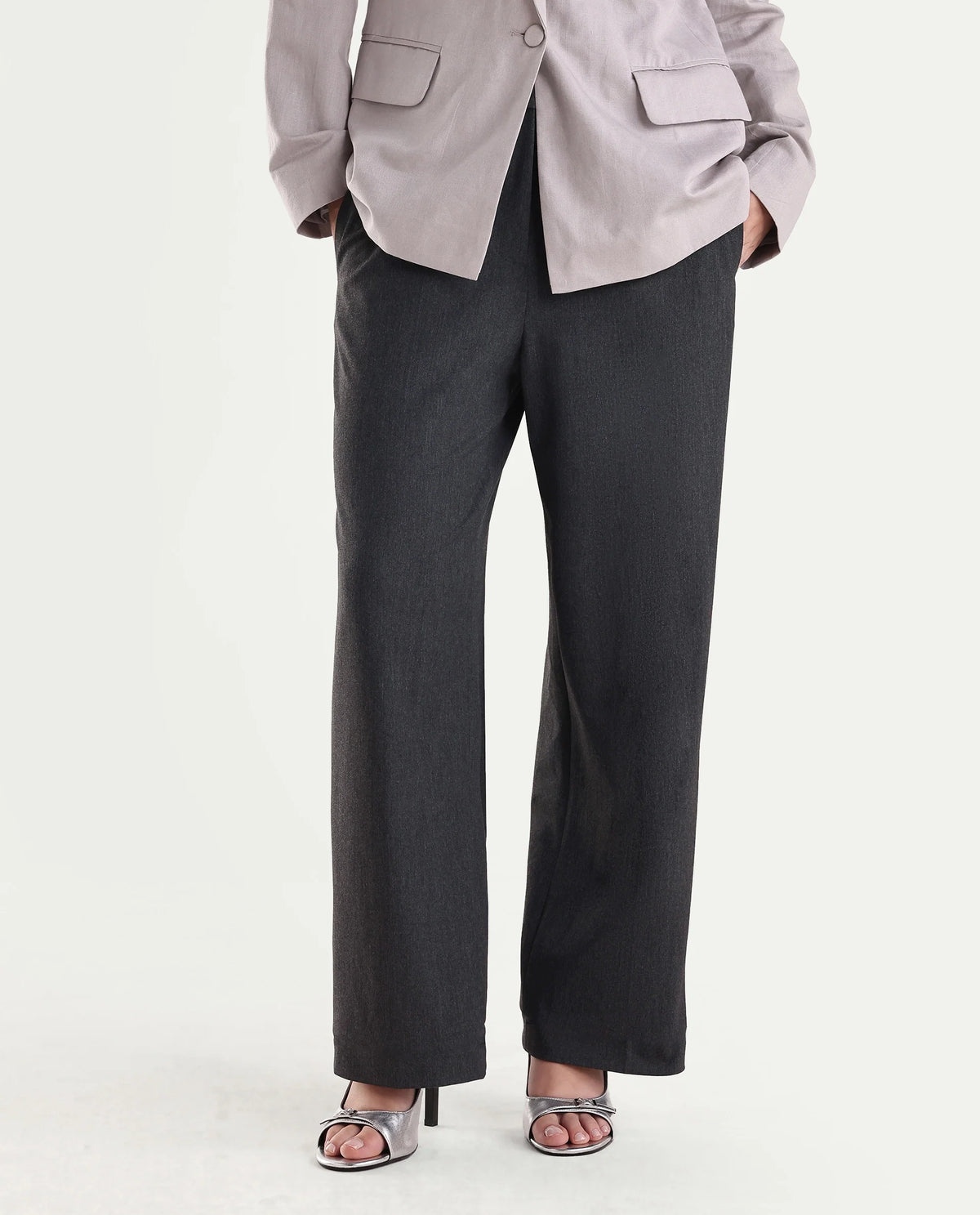 Rareism Women's Srait-Aw26 Grey Polyester Blend Straight Plain Trouser