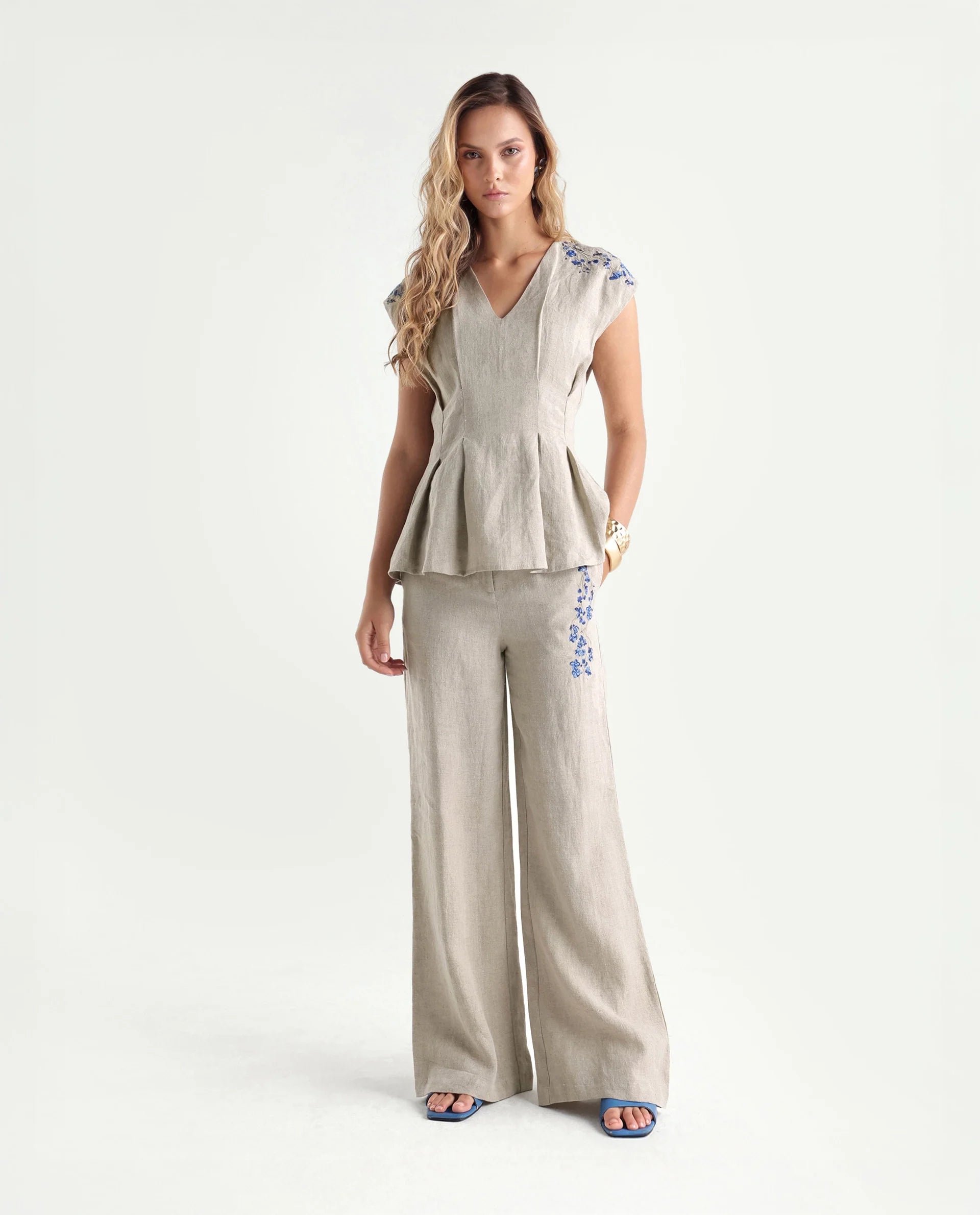 Rareism Women's Rubin-B Dusky Beige 100% Linen Button And Zip Wide Leg Plain Trouser