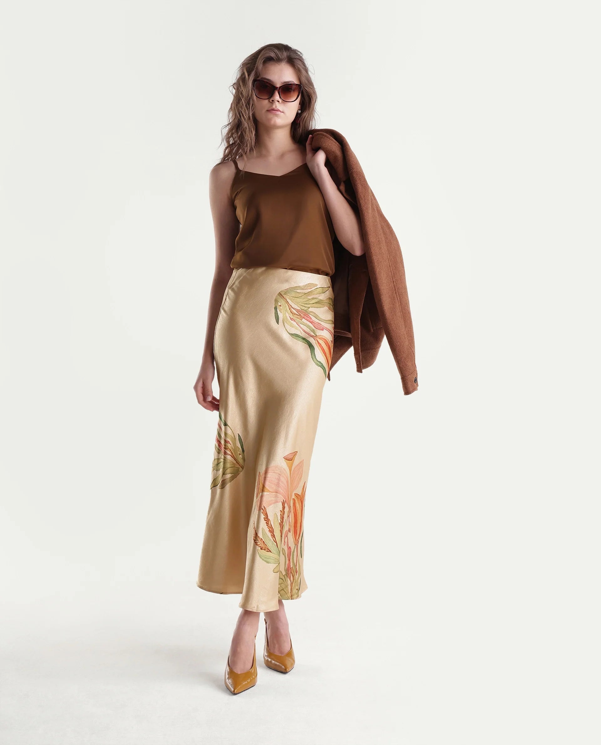Rareism Women's Gale-B Beige Polyester Elastic Flared Printed Skirt